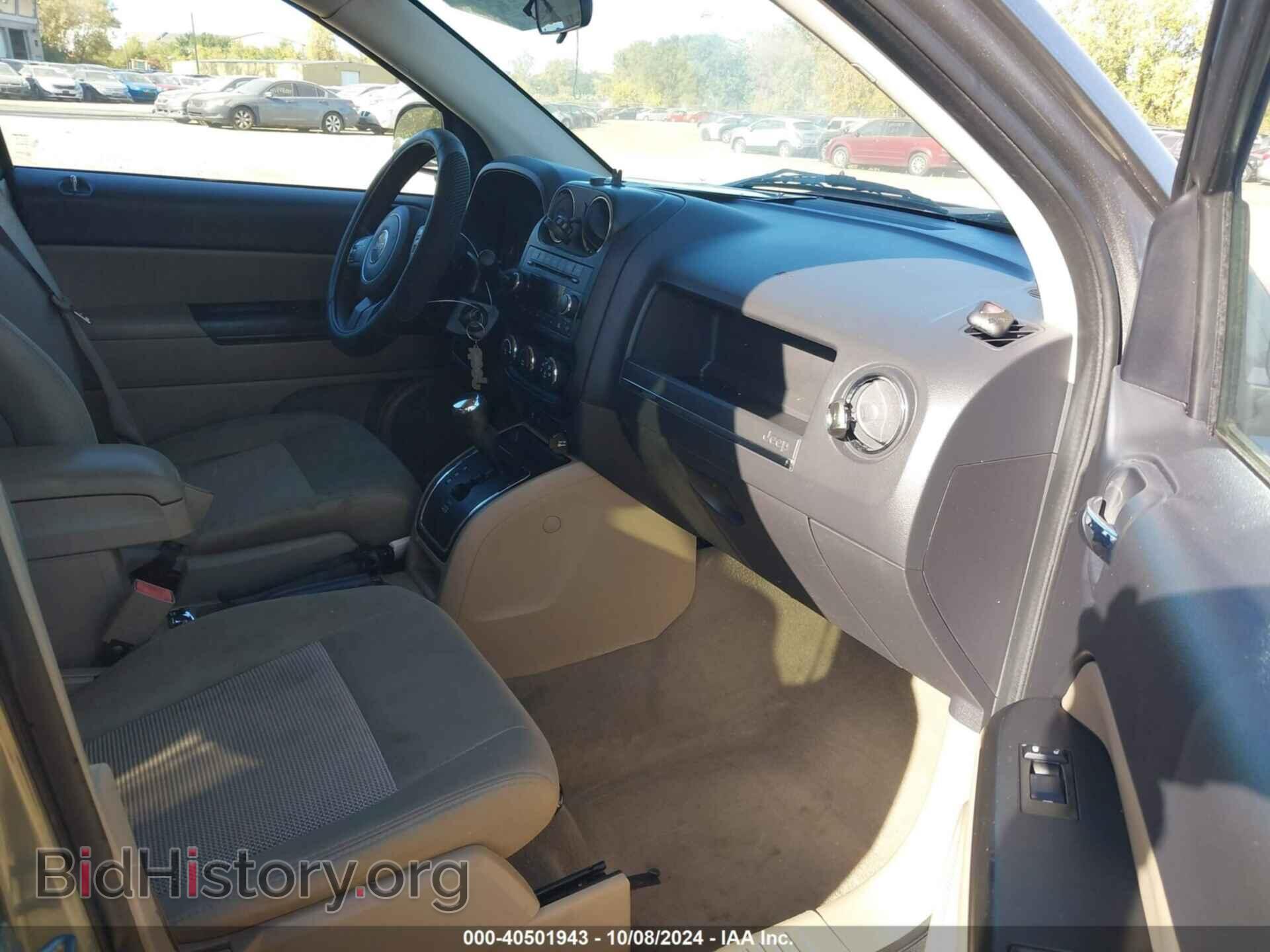 2011 JEEP COMPASS - VIN: 1J4NF1FB0BD263307 - Photo 5