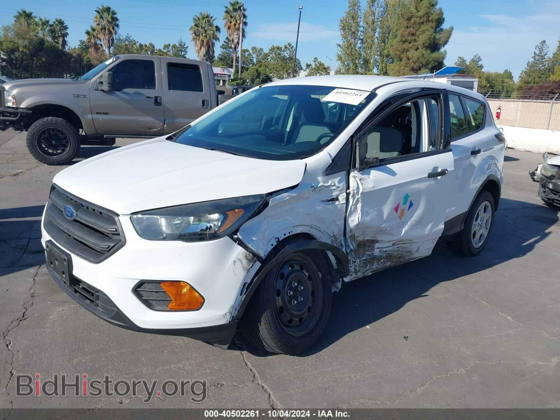 2018 FORD ESCAPE - VIN: 1FMCU0F76JUA57363 - Фото 2