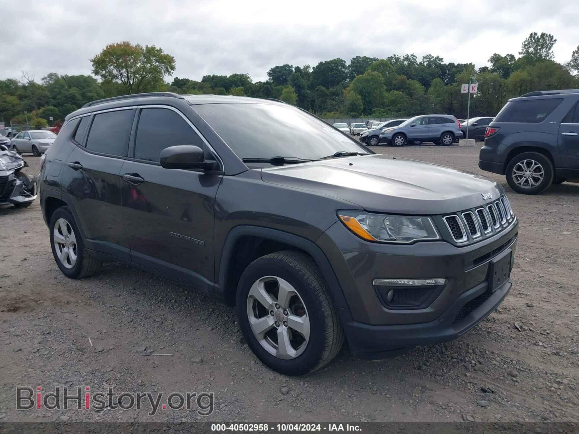 Photo 3C4NJDBB6JT200054 - JEEP COMPASS 2018