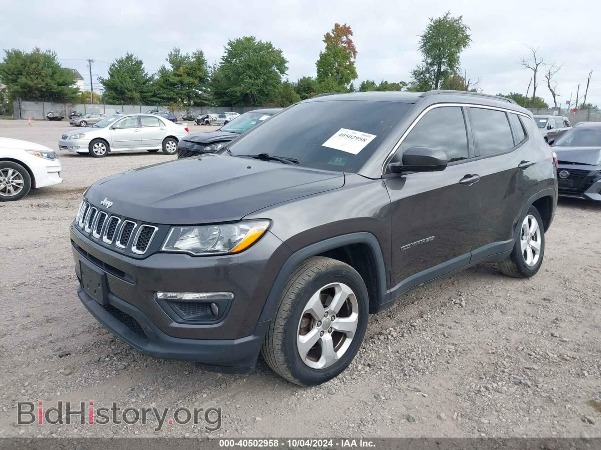 2018 JEEP COMPASS - VIN: 3C4NJDBB6JT200054 - Фото 2