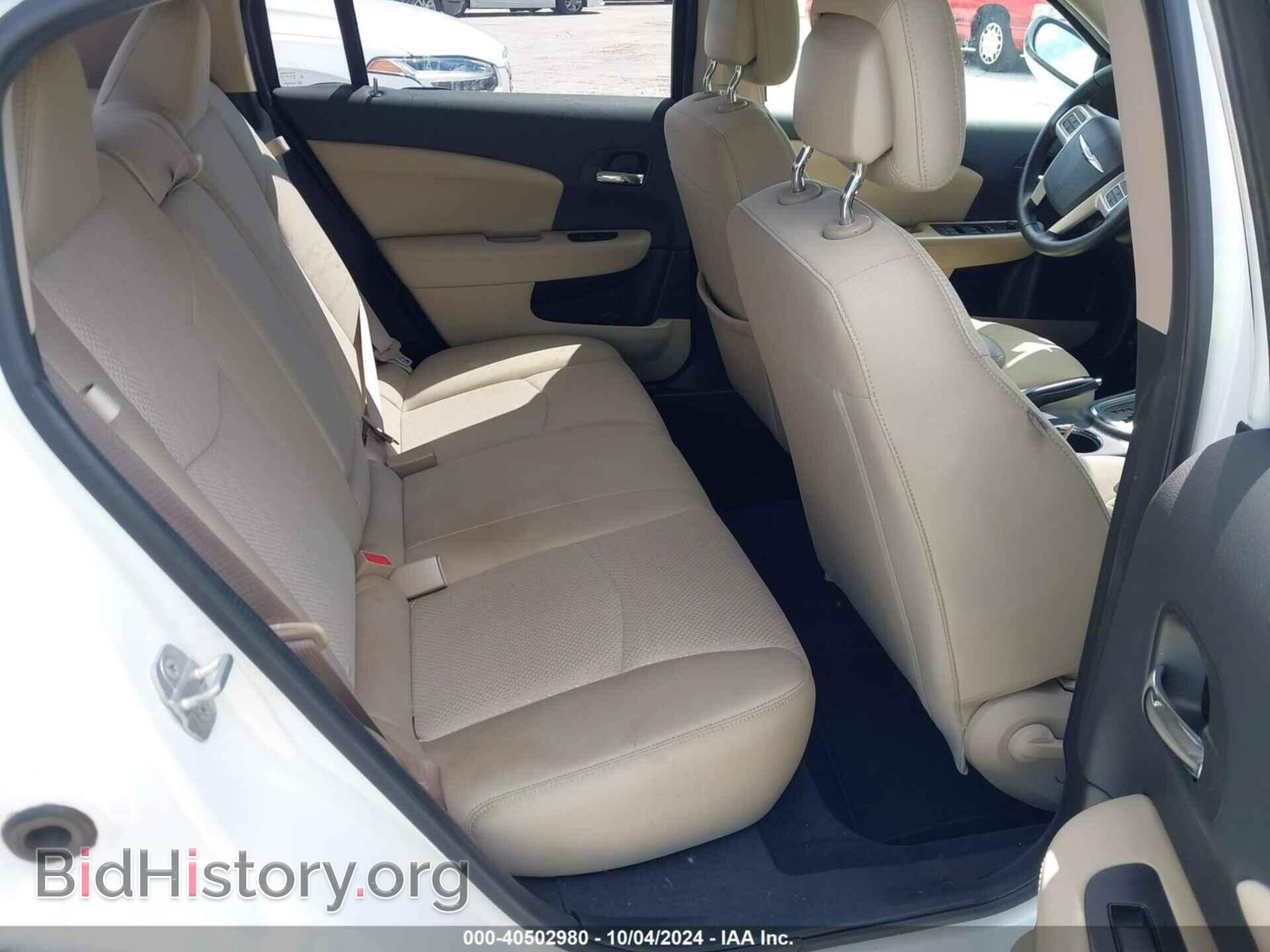 2014 CHRYSLER 200 - VIN: 1C3CCBBB7EN192806 - Фото 8