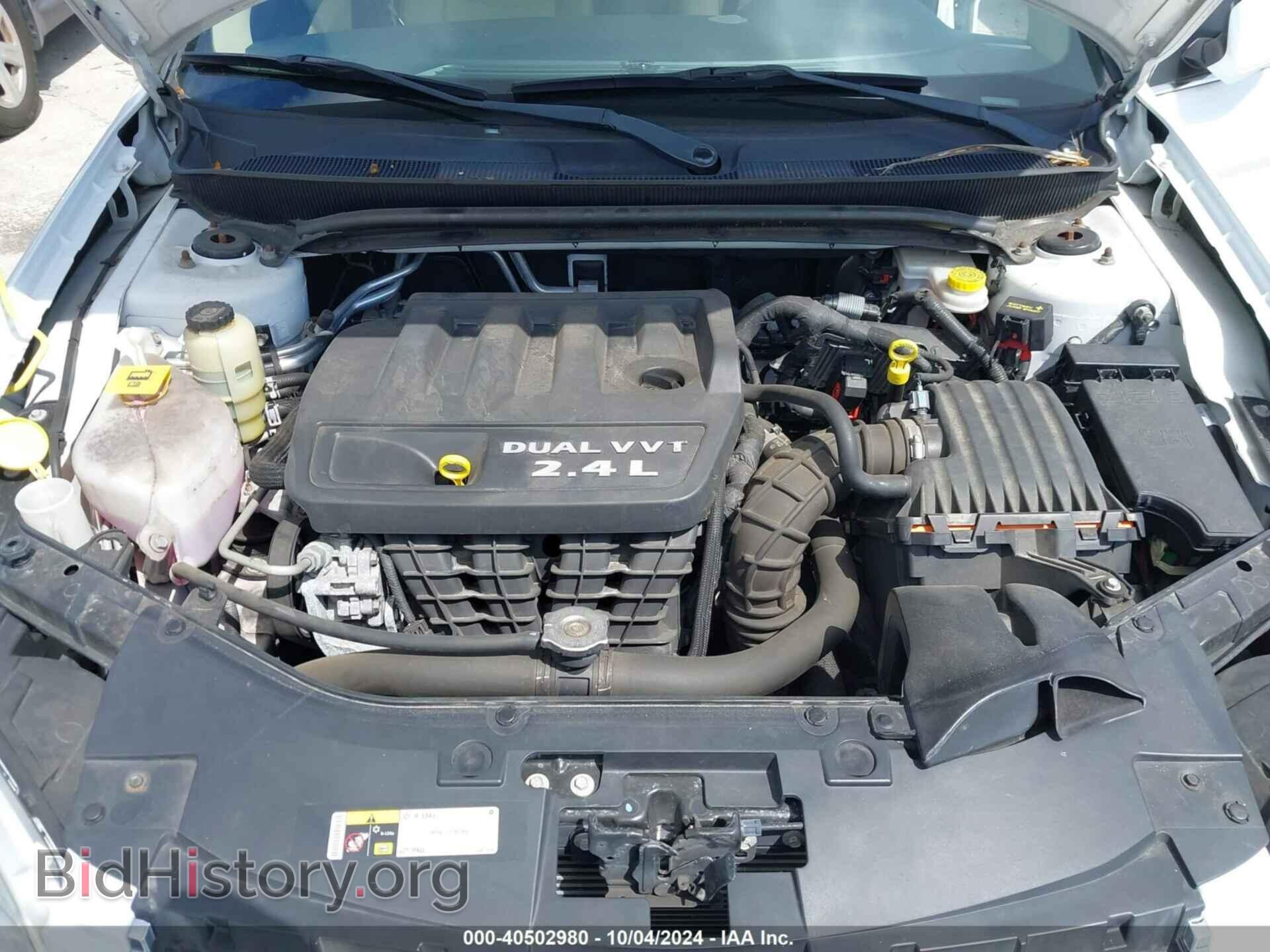 2014 CHRYSLER 200 - VIN: 1C3CCBBB7EN192806 - Фото 10