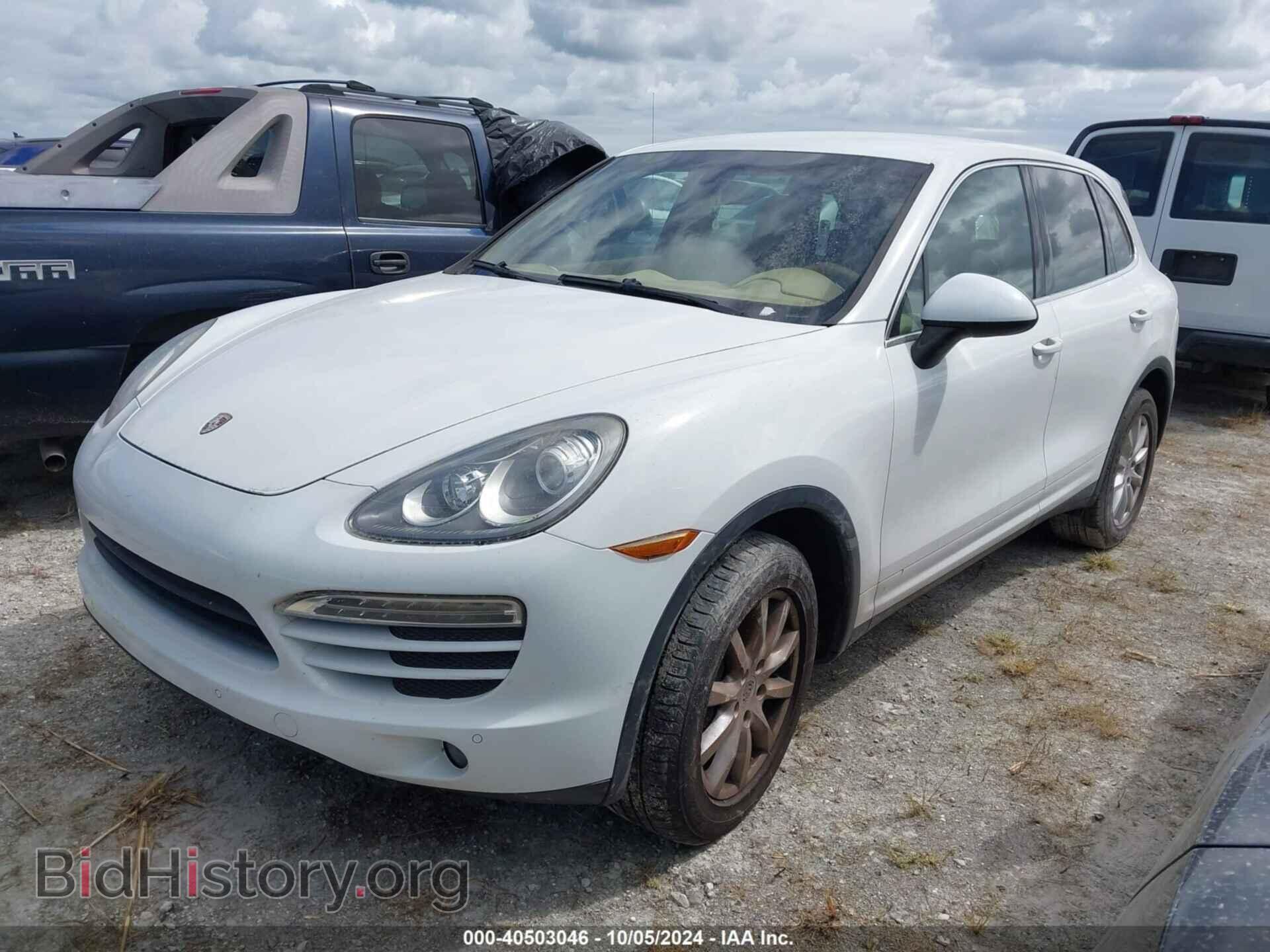 2013 PORSCHE CAYENNE - VIN: WP1AA2A29DLA07691 - Photo 2