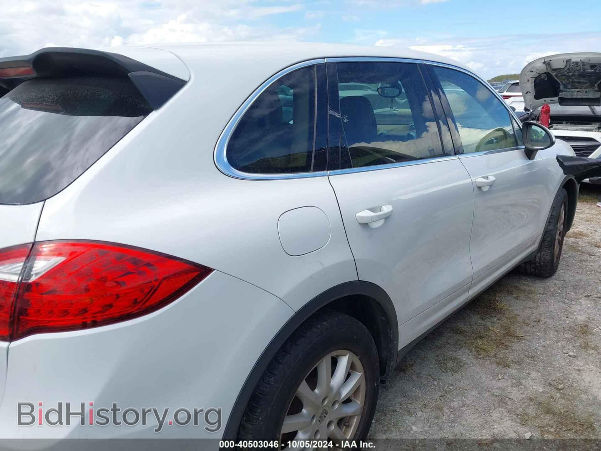 2013 PORSCHE CAYENNE - VIN: WP1AA2A29DLA07691 - Photo 13