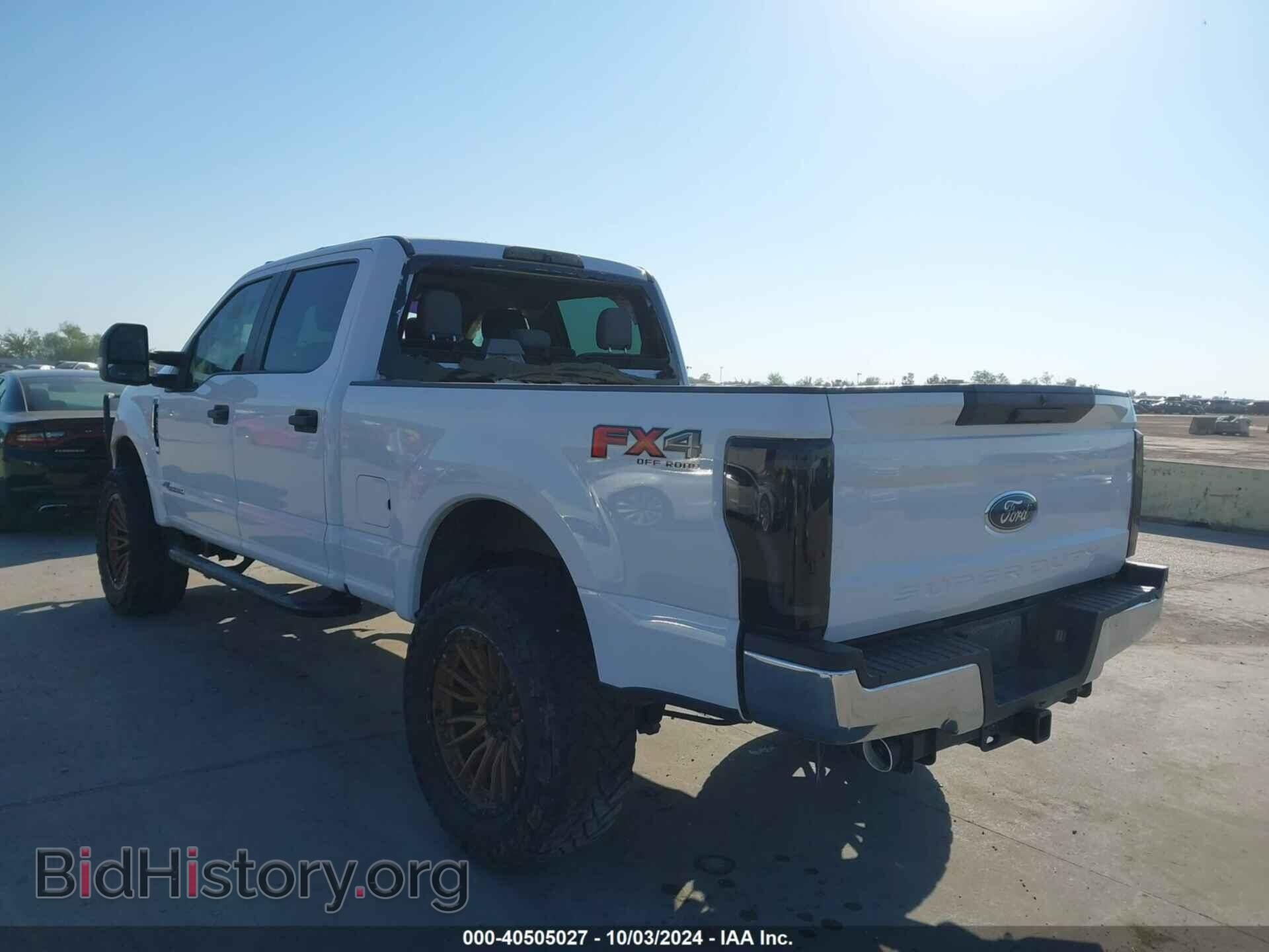 2017 FORD F-250 - VIN: 1FT7W2B65HEE31796 - Фото 3