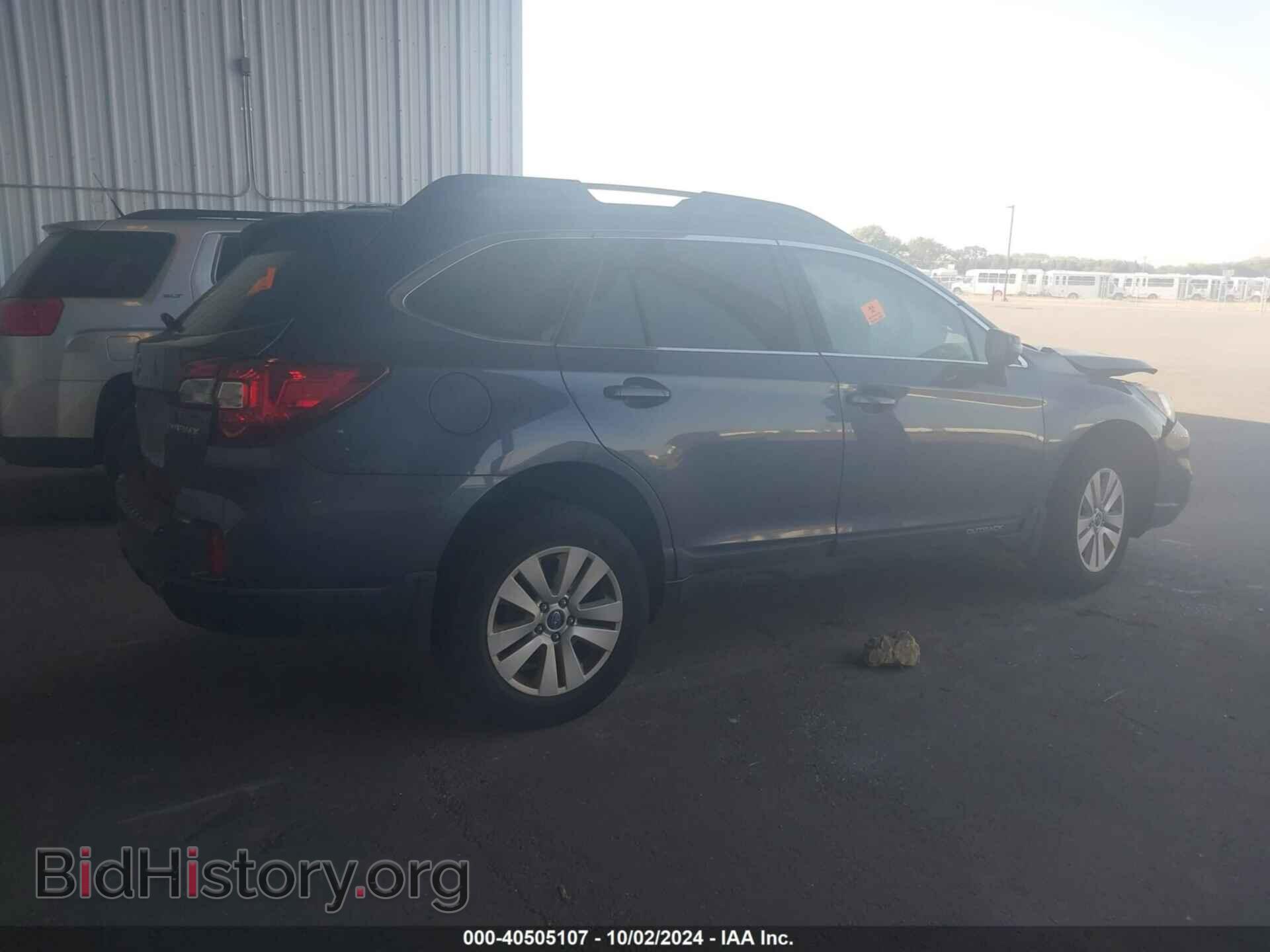 2015 SUBARU OUTBACK - VIN: 4S4BSBFC9F3288250 - Фото 4