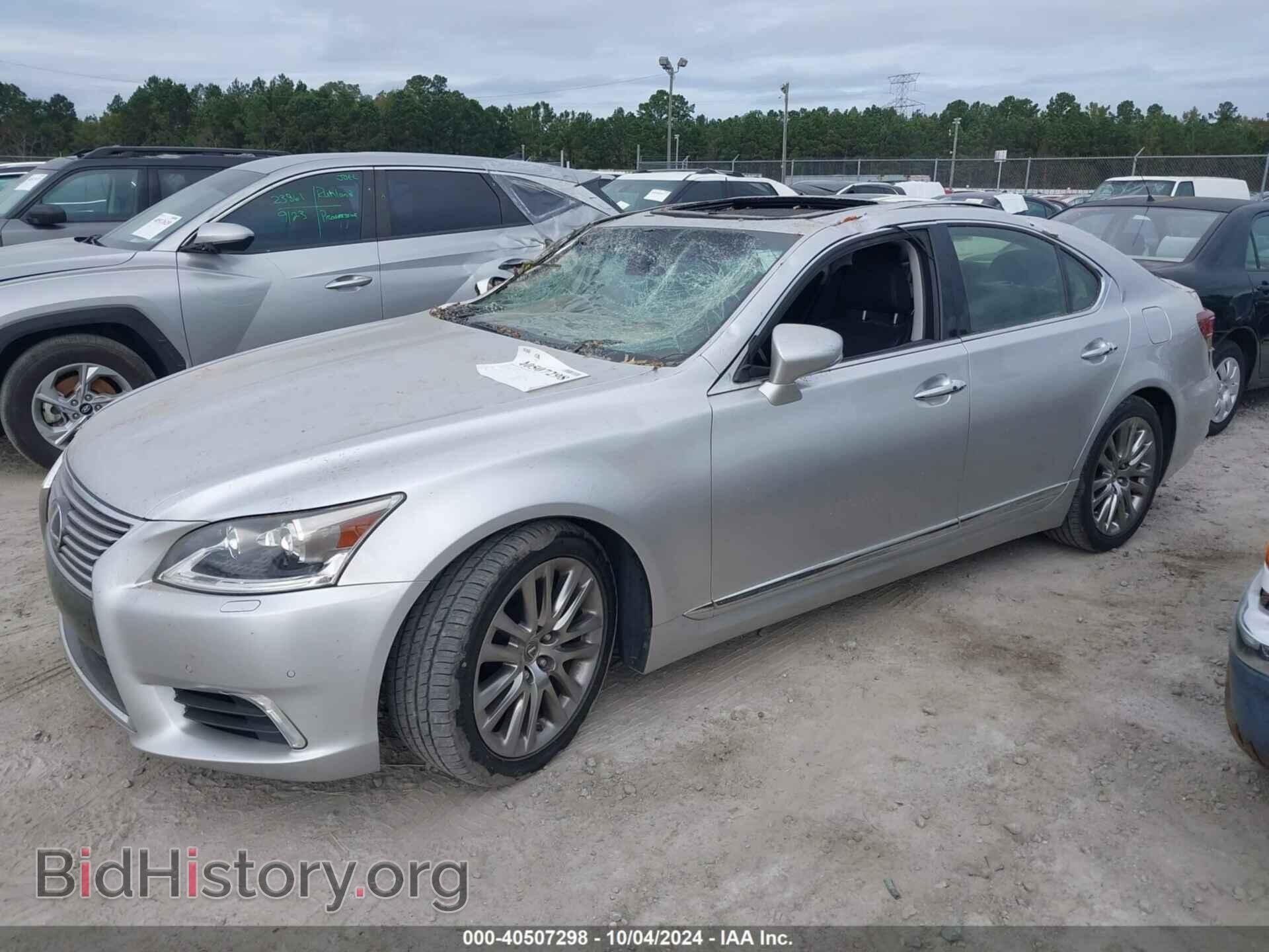 2015 LEXUS LS 460 - VIN: JTHBL5EF4F5133557 - Photo 2