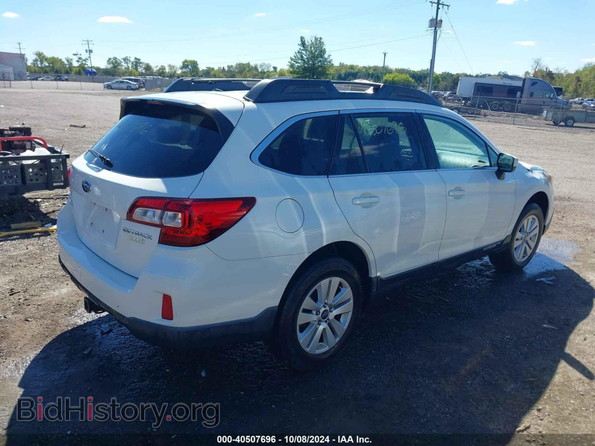 2015 SUBARU OUTBACK - VIN: 4S4BSADC2F3324079 - Фото 4