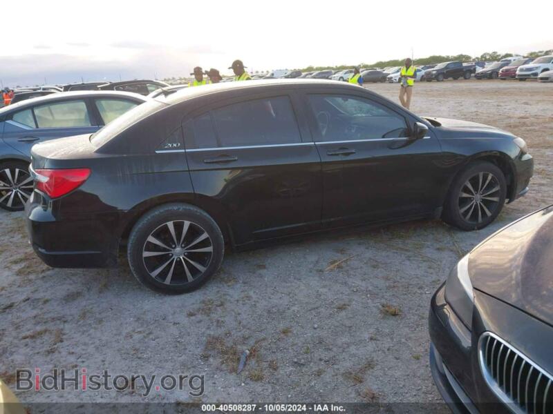 2013 Chrysler 200 (VIN 1C3CCBBG2DN716616) — photo 4 of 16