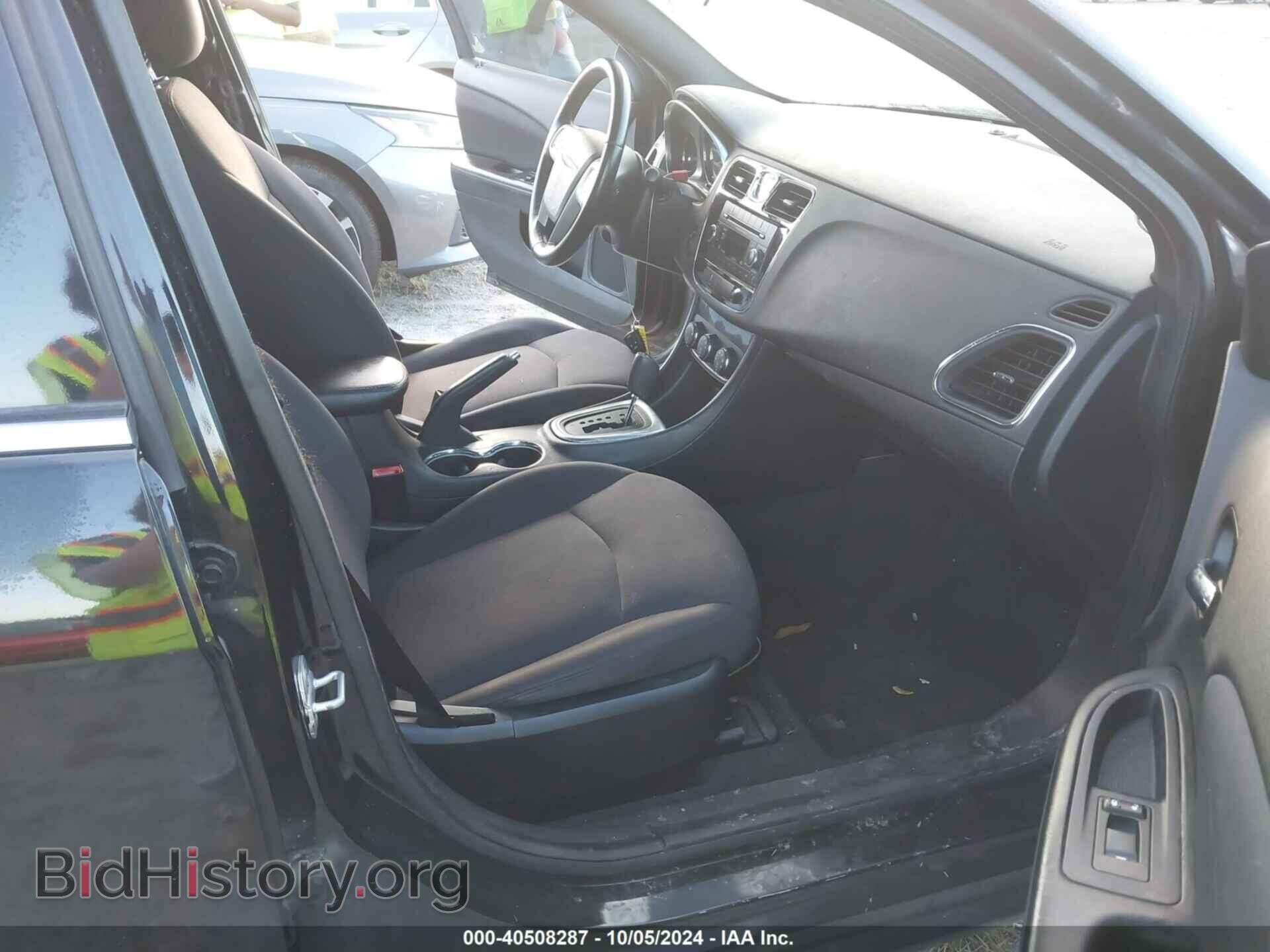 2013 CHRYSLER 200 - VIN: 1C3CCBBG2DN716616 - Фото 5