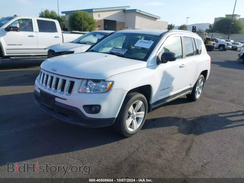 2012 Jeep COMPASS (VIN 1C4NJCBB0CD601327) — photo 2 of 13