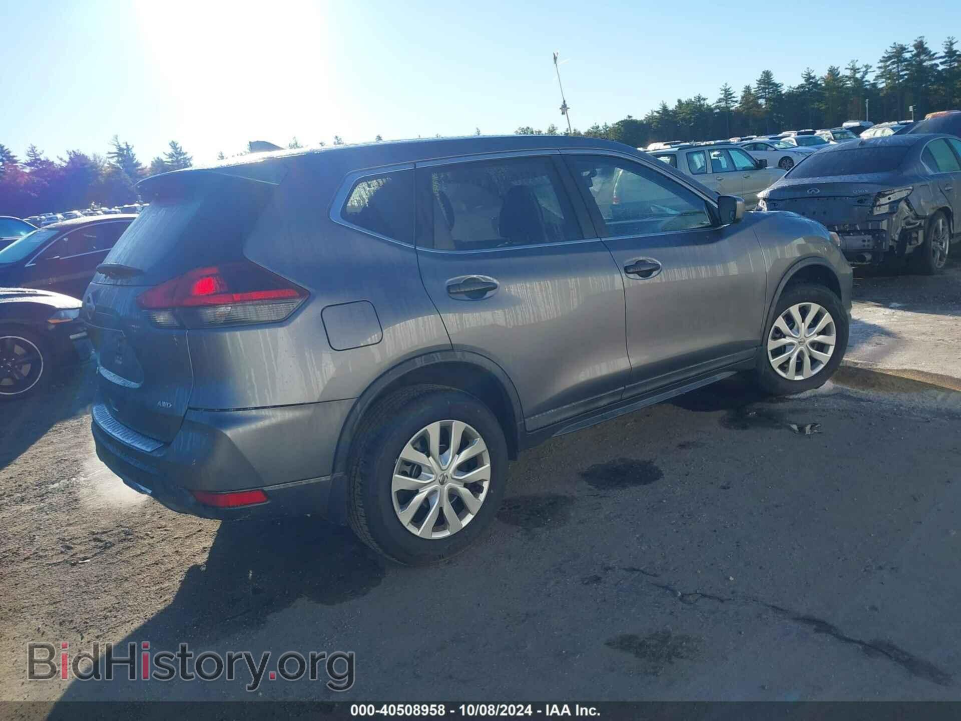 2018 NISSAN ROGUE - VIN: KNMAT2MV2JP588988 - Photo 4