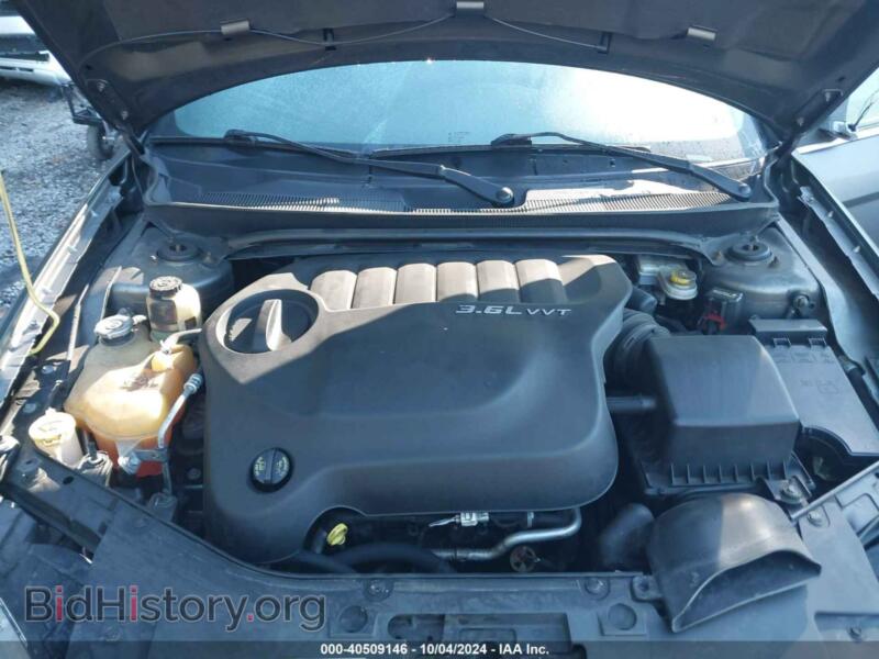 2013 Chrysler 200 (VIN 1C3CCBBG6DN723648) — фото 10 из 17