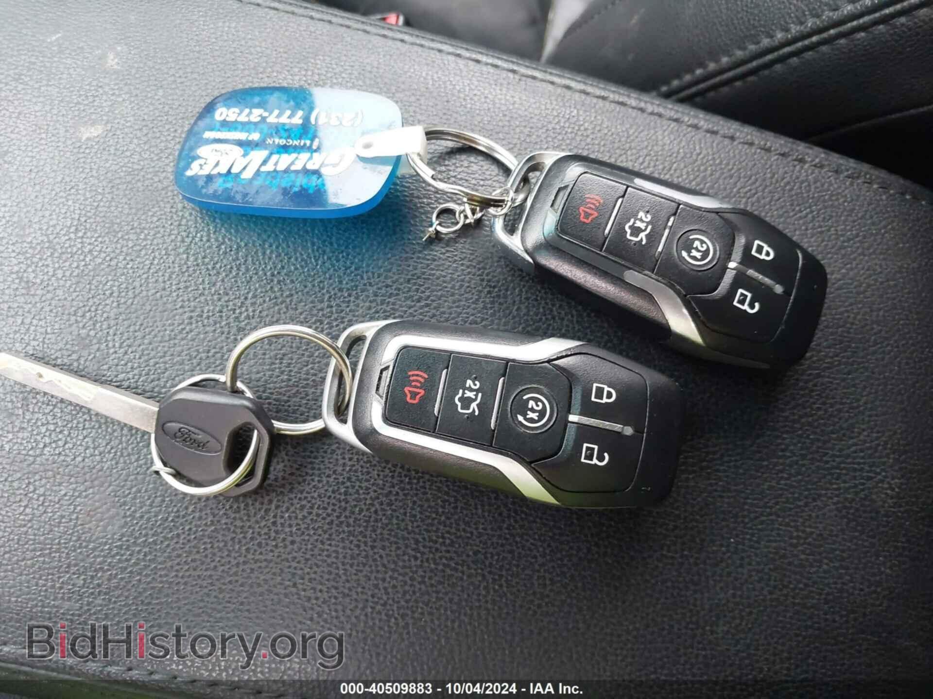 2016 FORD EXPLORER - VIN: 1FM5K8D82GGA94930 - Фото 11