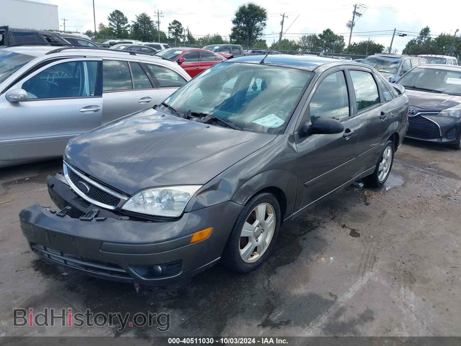 2007 FORD FOCUS - VIN: 1FAFP34N07W352702 - Photo 2