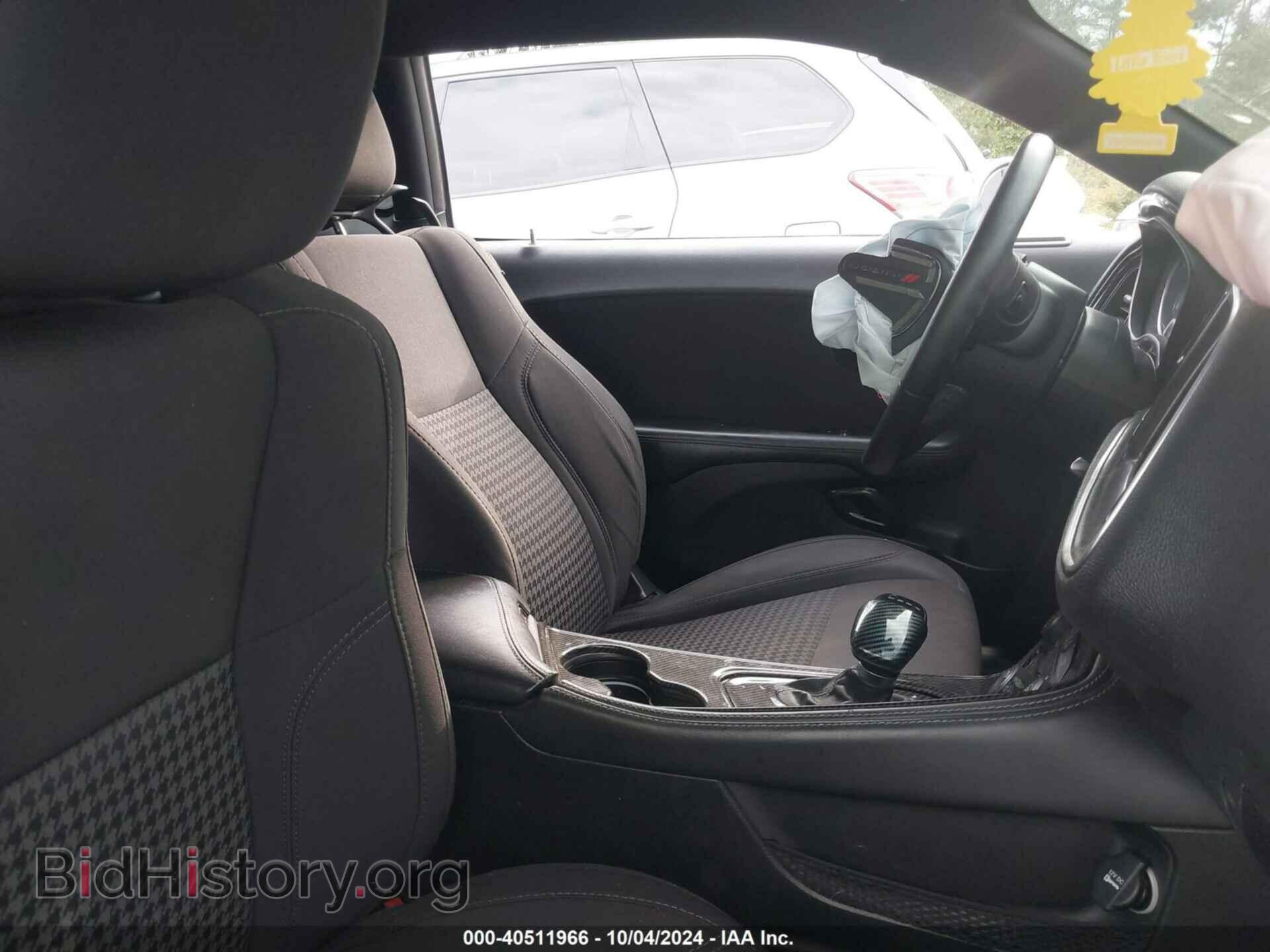 2017 DODGE CHALLENGER - VIN: 2C3CDZAG1HH658634 - Фото 5