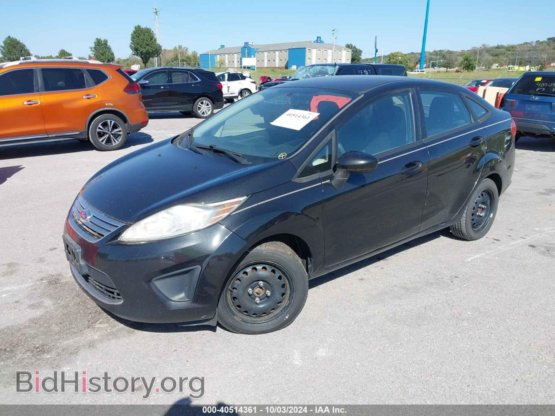 2011 FORD FIESTA - VIN: 3FADP4BJ5BM151240 - Фото 2