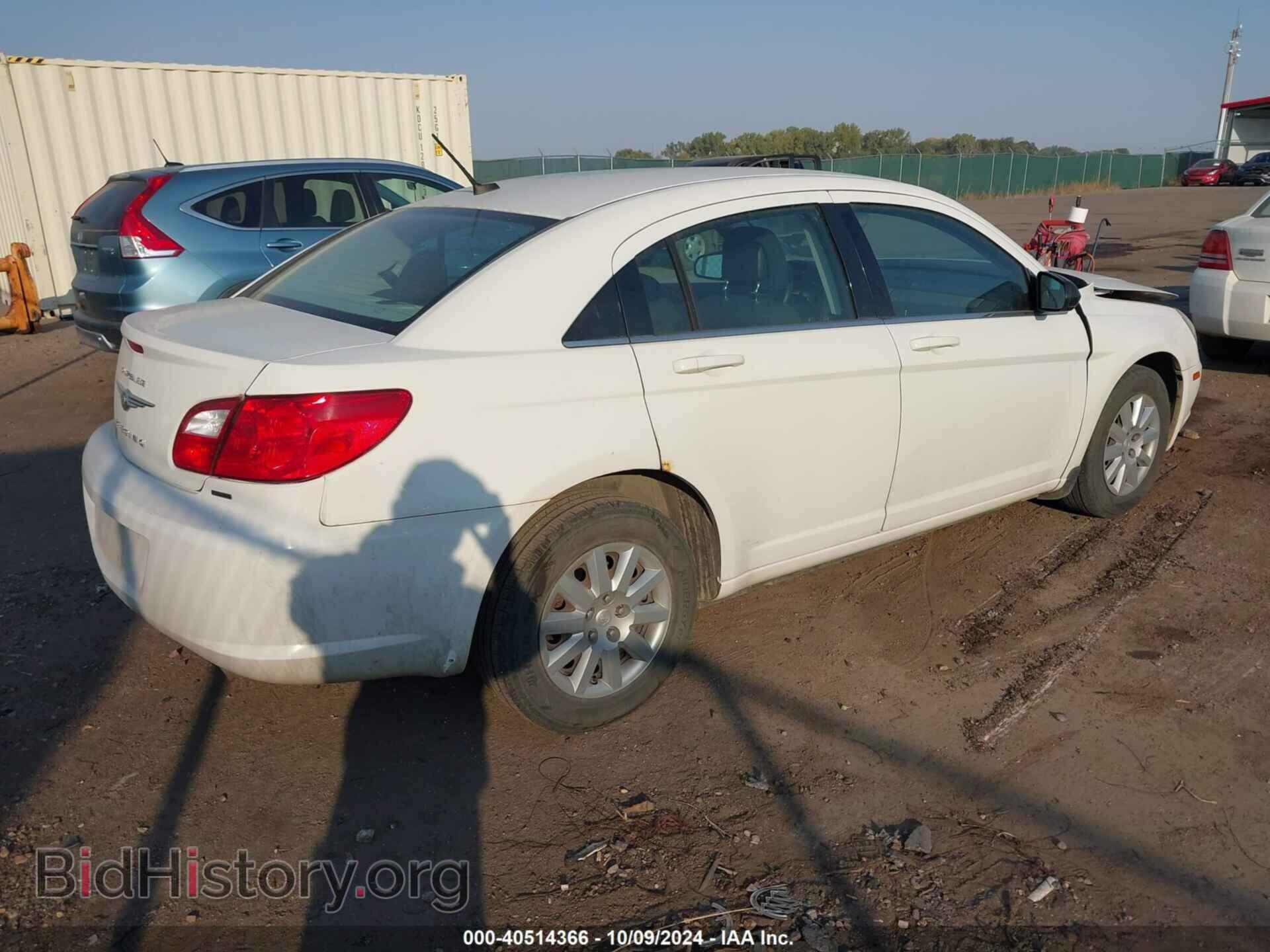 2010 CHRYSLER SEBRING - VIN: 1C3CC4FB8AN140407 - Фото 4