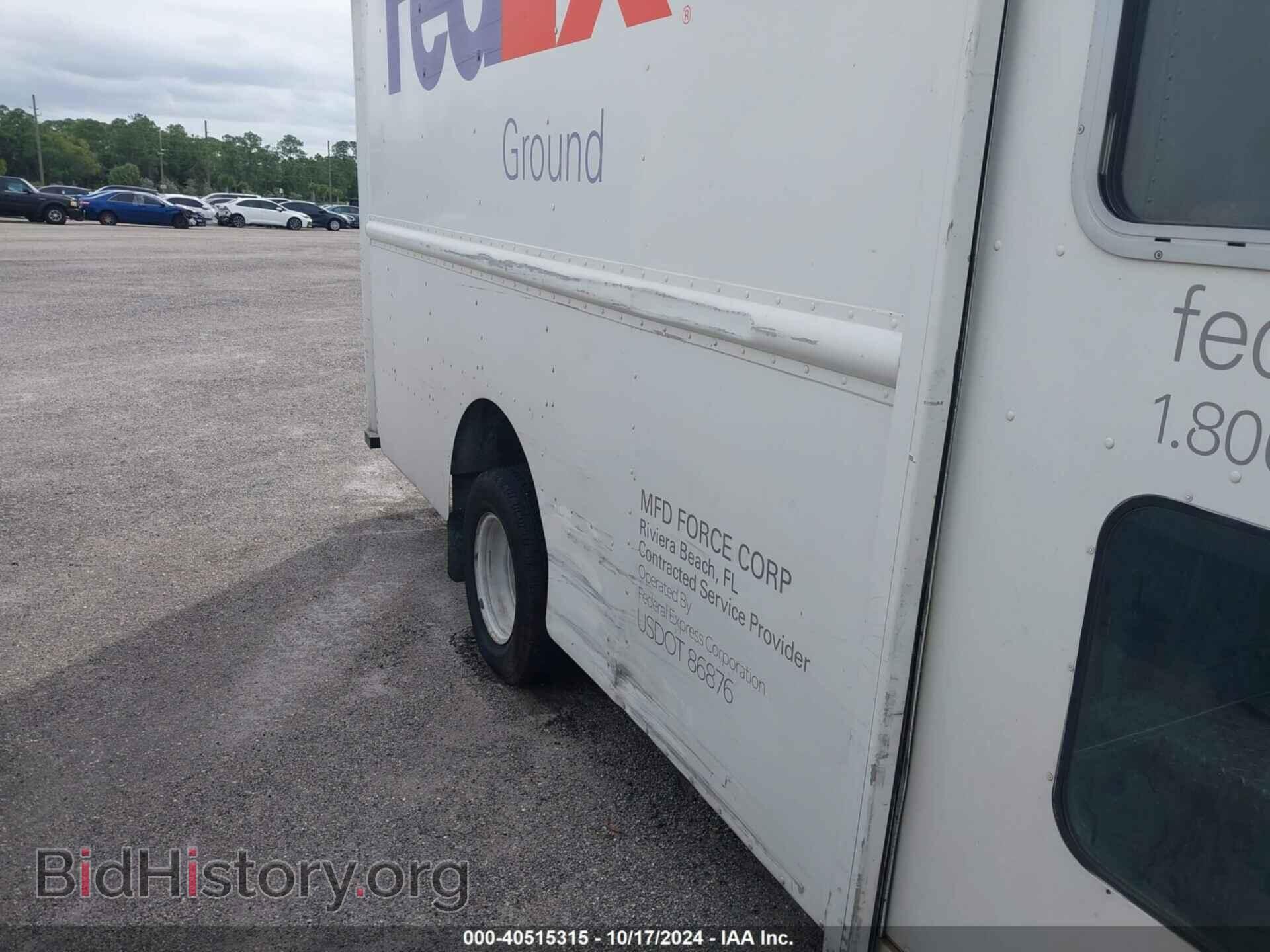 2012 FORD E-350 STRIPPED - VIN: 1FC2E3KL5CDA55138 - Photo 11