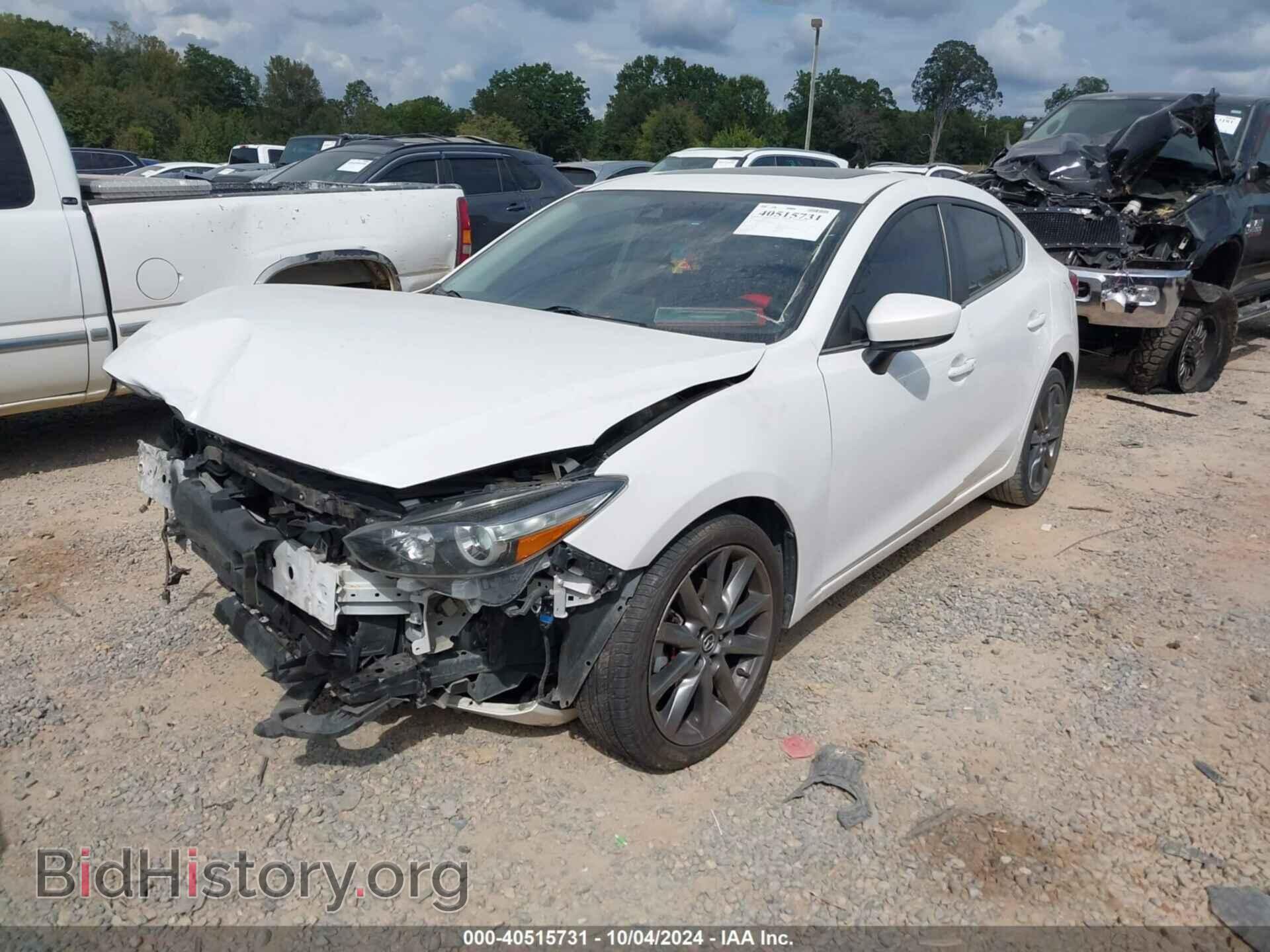2018 MAZDA MAZDA3 - VIN: 3MZBN1V34JM247648 - Фото 2