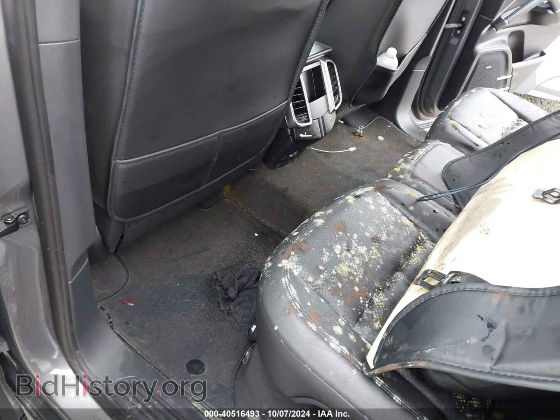 2013 PORSCHE CAYENNE - VIN: WP1AA2A20DLA02427 - Photo 8
