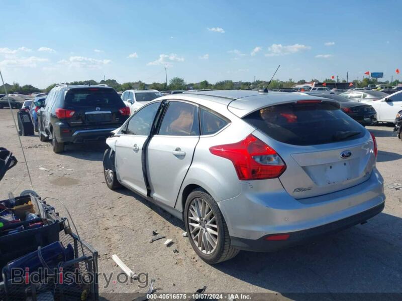 2012 Ford FOCUS (VIN 1FAHP3M2XCL381828) — фото 3 из 16
