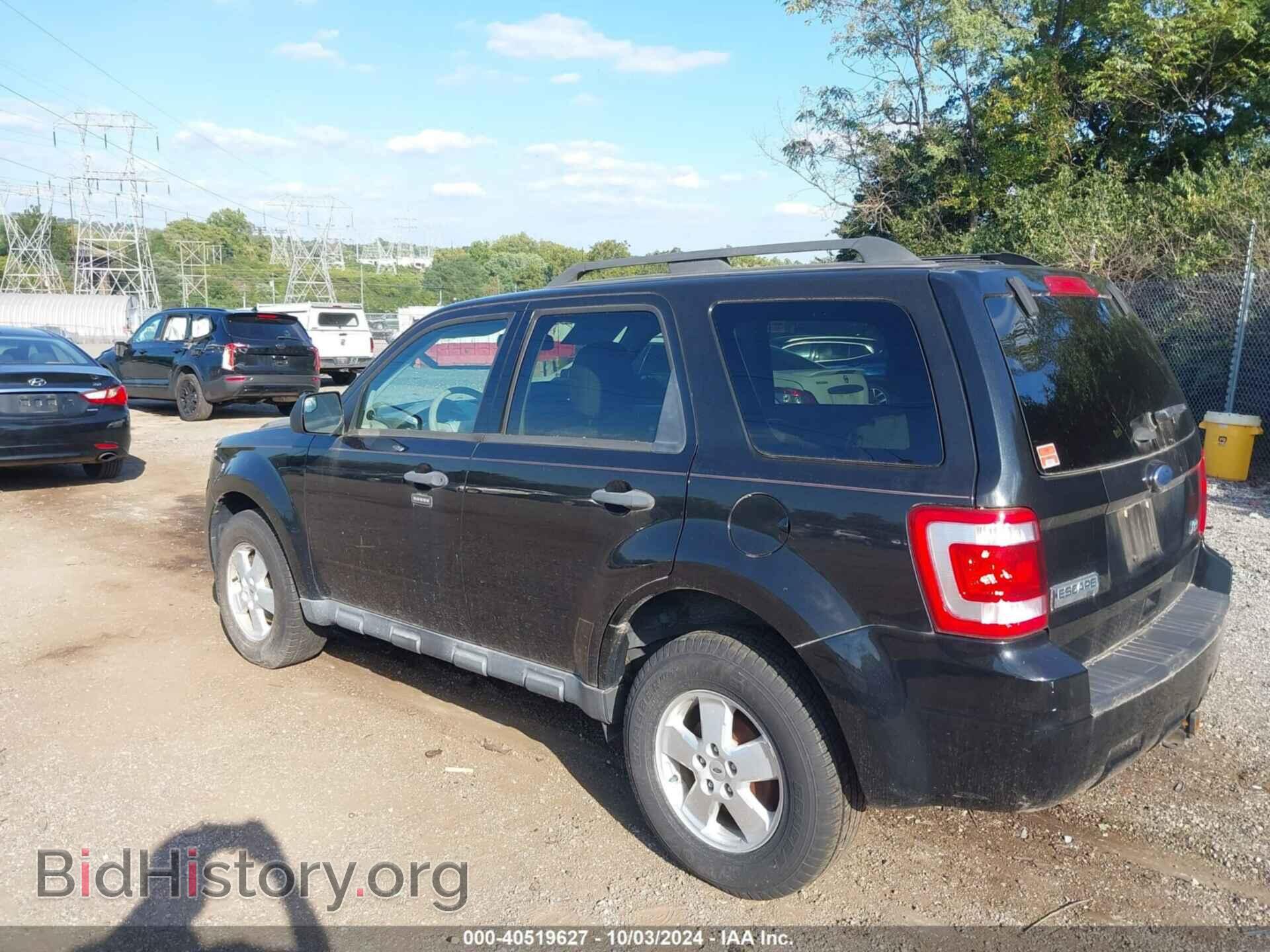 2011 FORD ESCAPE - VIN: 1FMCU0DG3BKC01290 - Фото 3