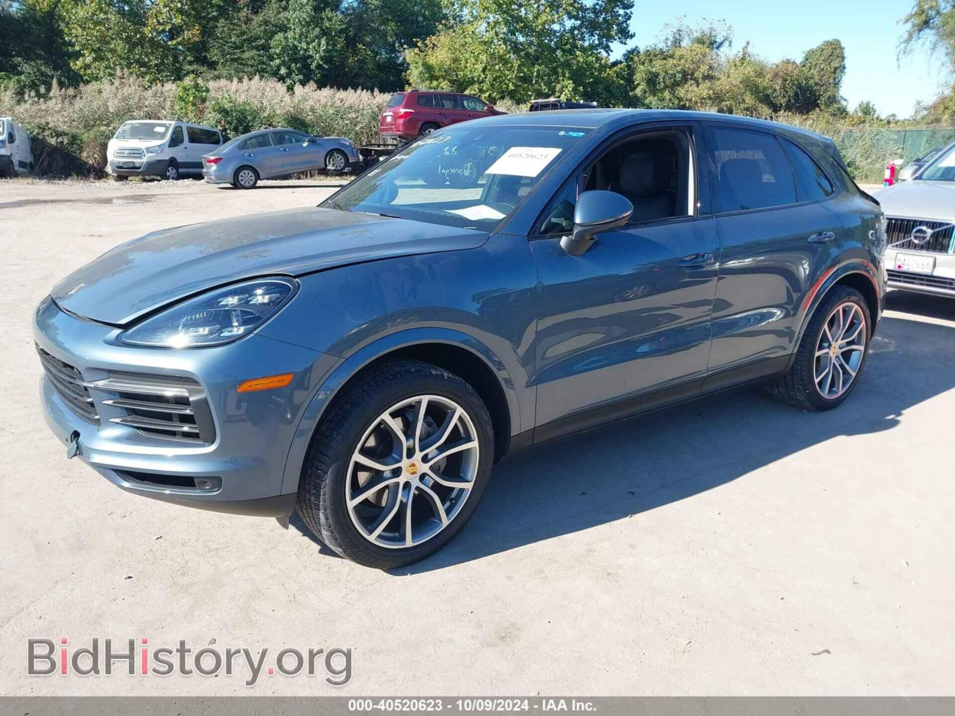 2020 PORSCHE CAYENNE - VIN: WP1AA2AYXLDA04523 - Photo 2