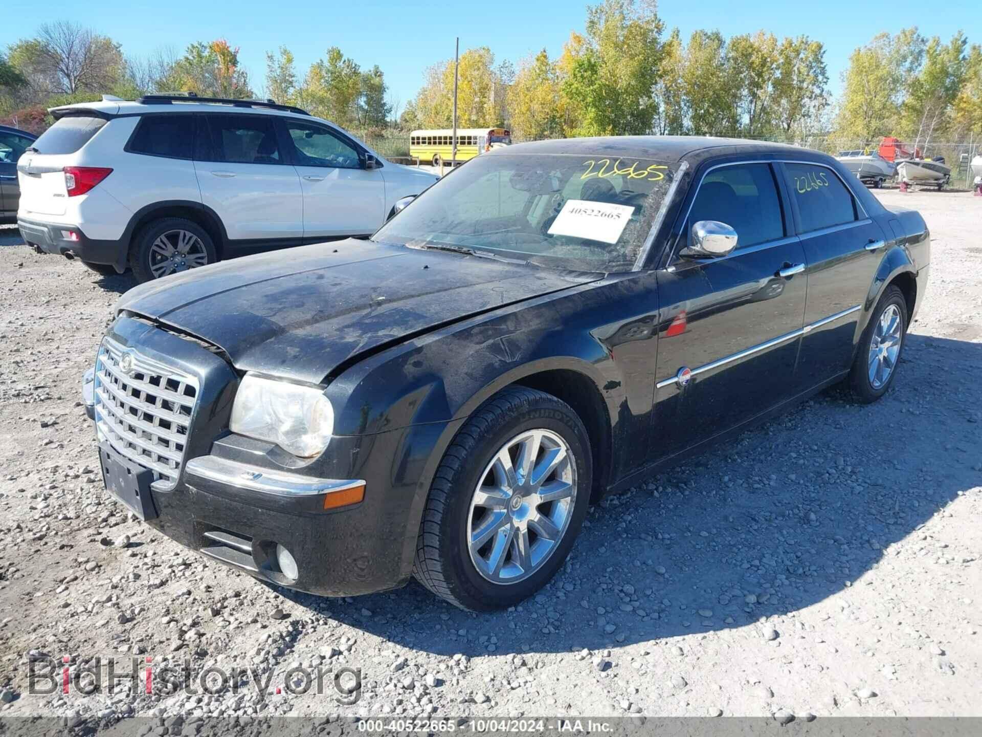 2006 CHRYSLER 300C - VIN: 2C3LA63H76H420409 - Фото 2