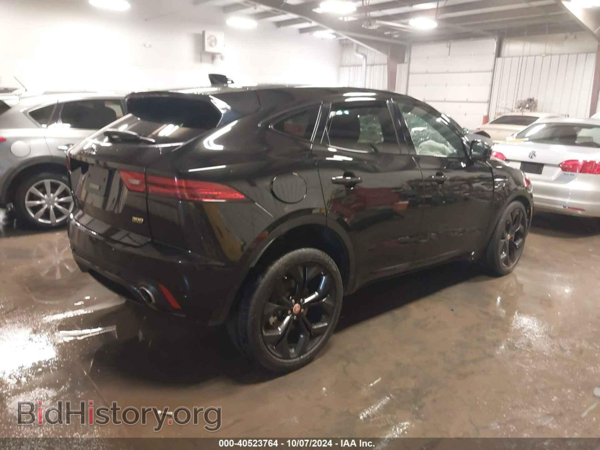 2021 JAGUAR E-PACE - VIN: SADF12GX3M1023931 - Фото 4