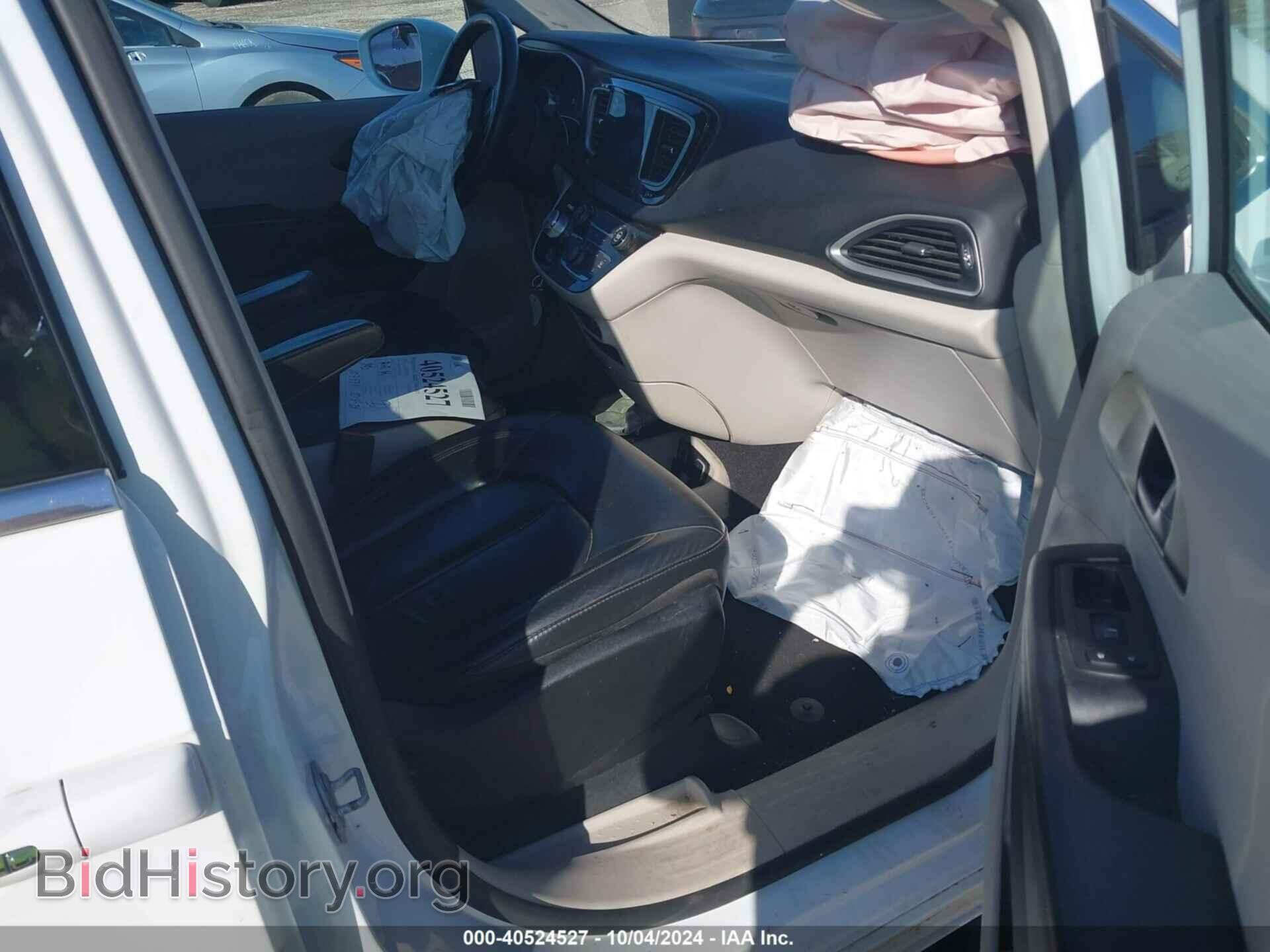 2017 CHRYSLER PACIFICA - VIN: 2C4RC1BG9HR516082 - Photo 5