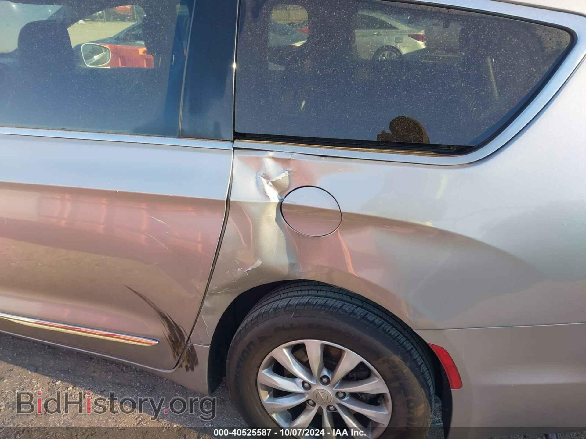 2017 CHRYSLER PACIFICA - VIN: 2C4RC1BG8HR540261 - Photo 6