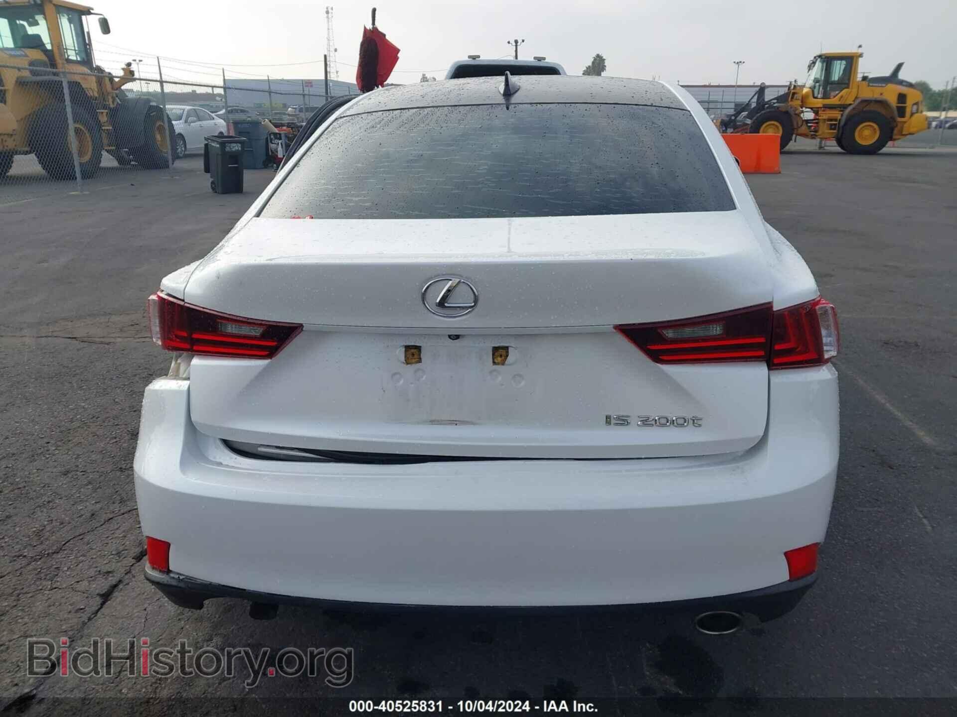 2016 LEXUS IS 200T - VIN: JTHBA1D24G5024465 - Фото 16