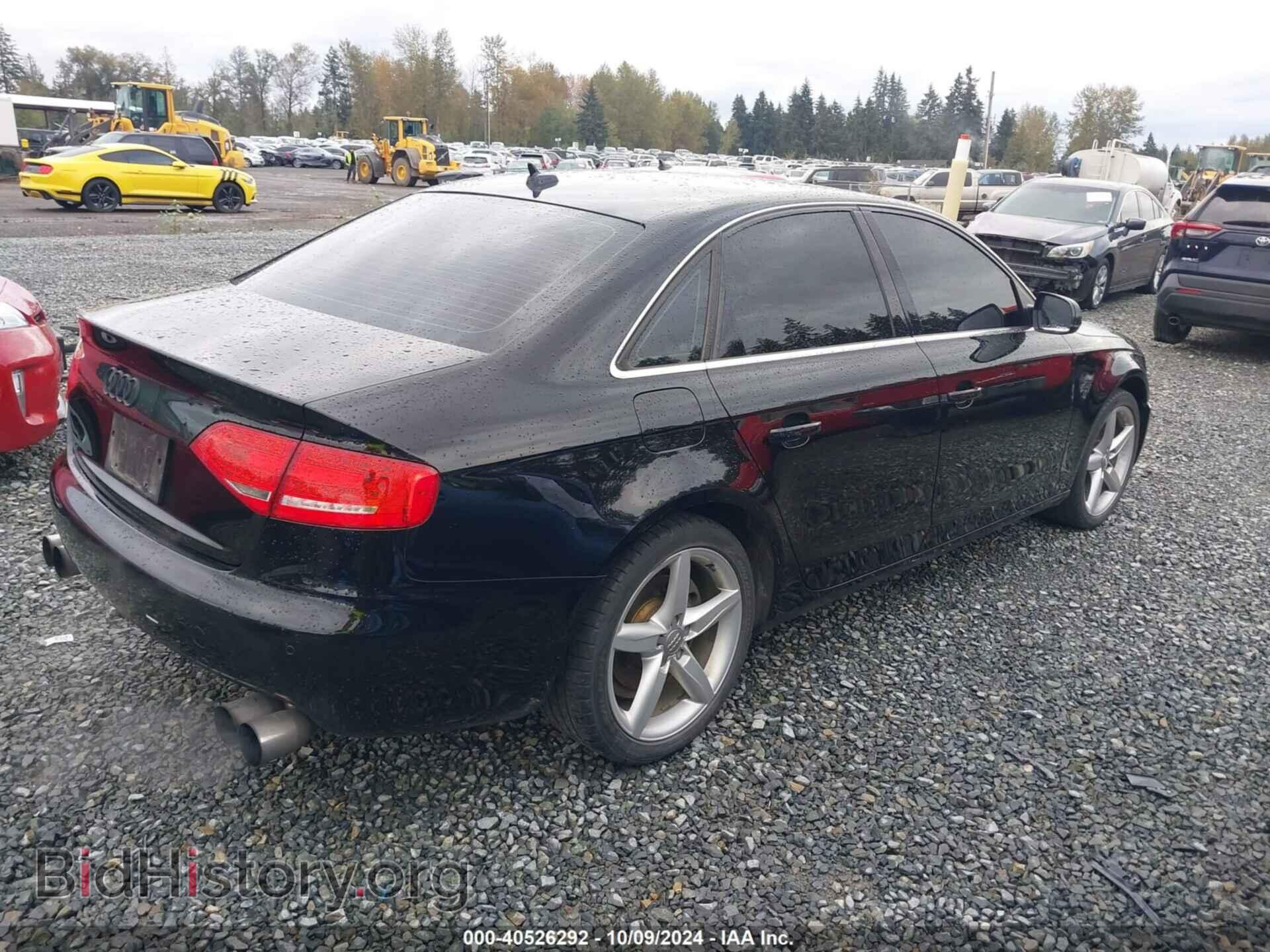 2011 AUDI A4 - VIN: WAUFFAFL0BN010286 - Фото 4