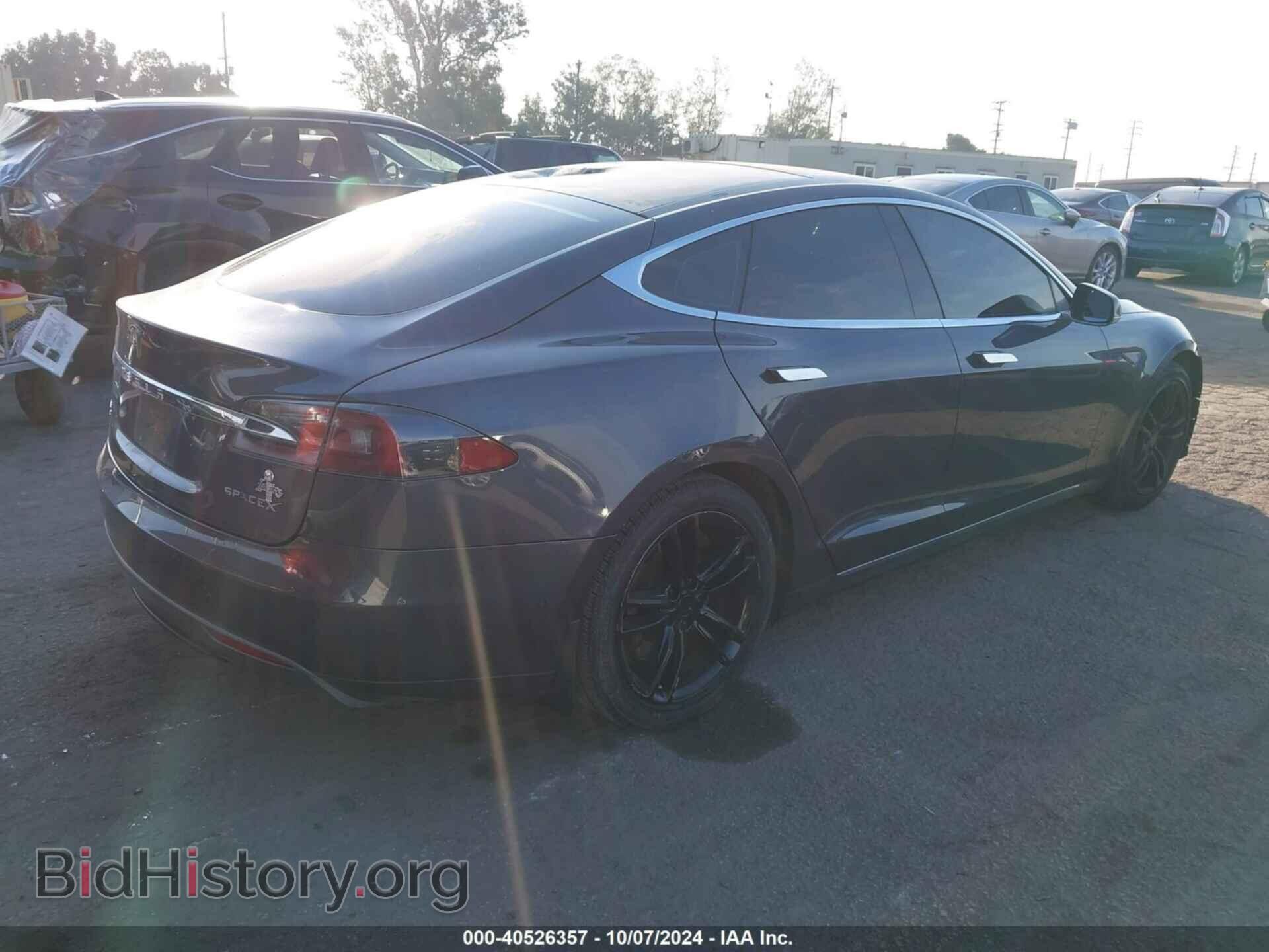 2015 TESLA MODEL S - VIN: 5YJSA1E19FF116997 - Фото 4