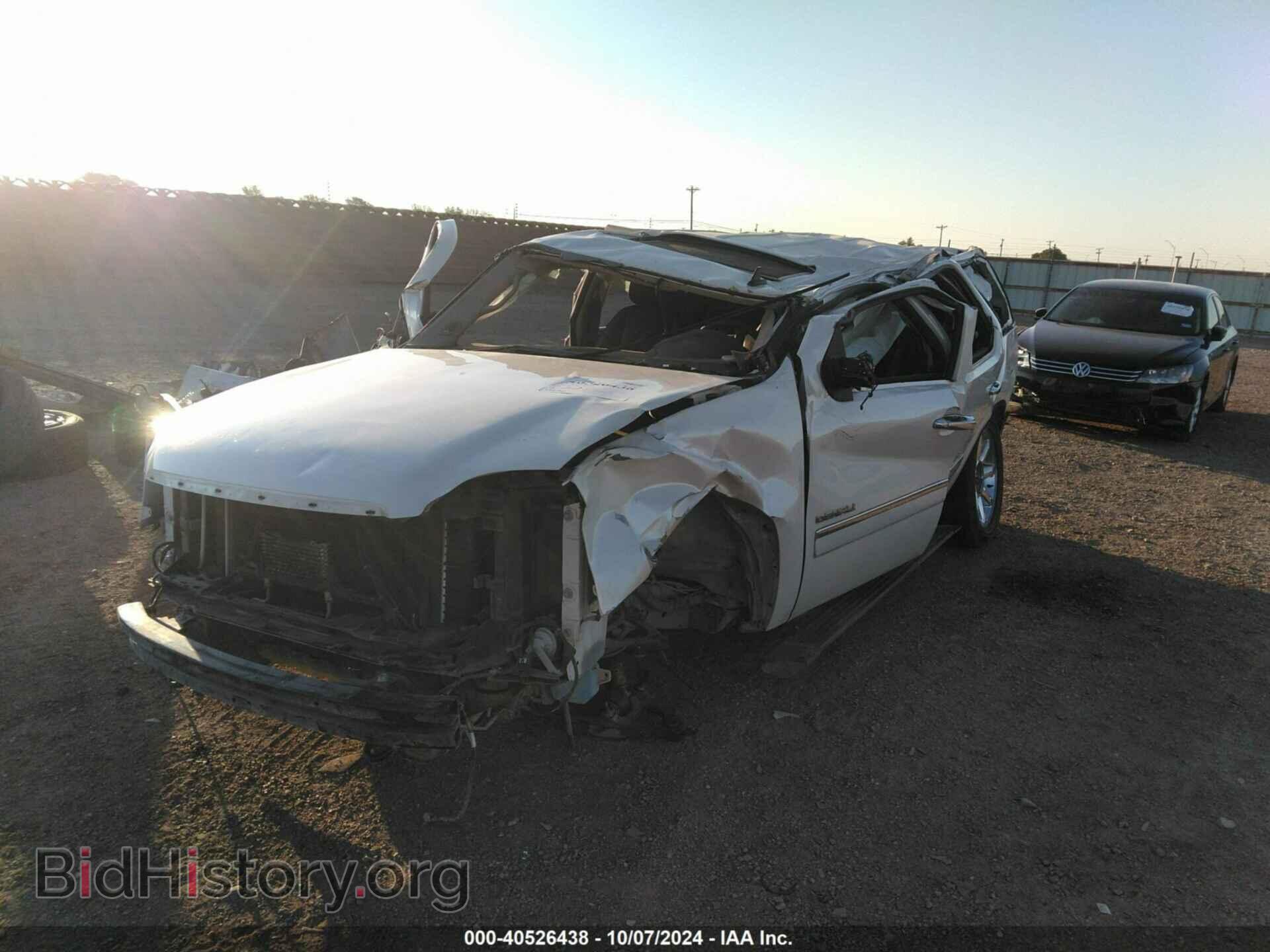 2013 GMC YUKON - VIN: 1GKS2EEF9DR329573 - Фото 2