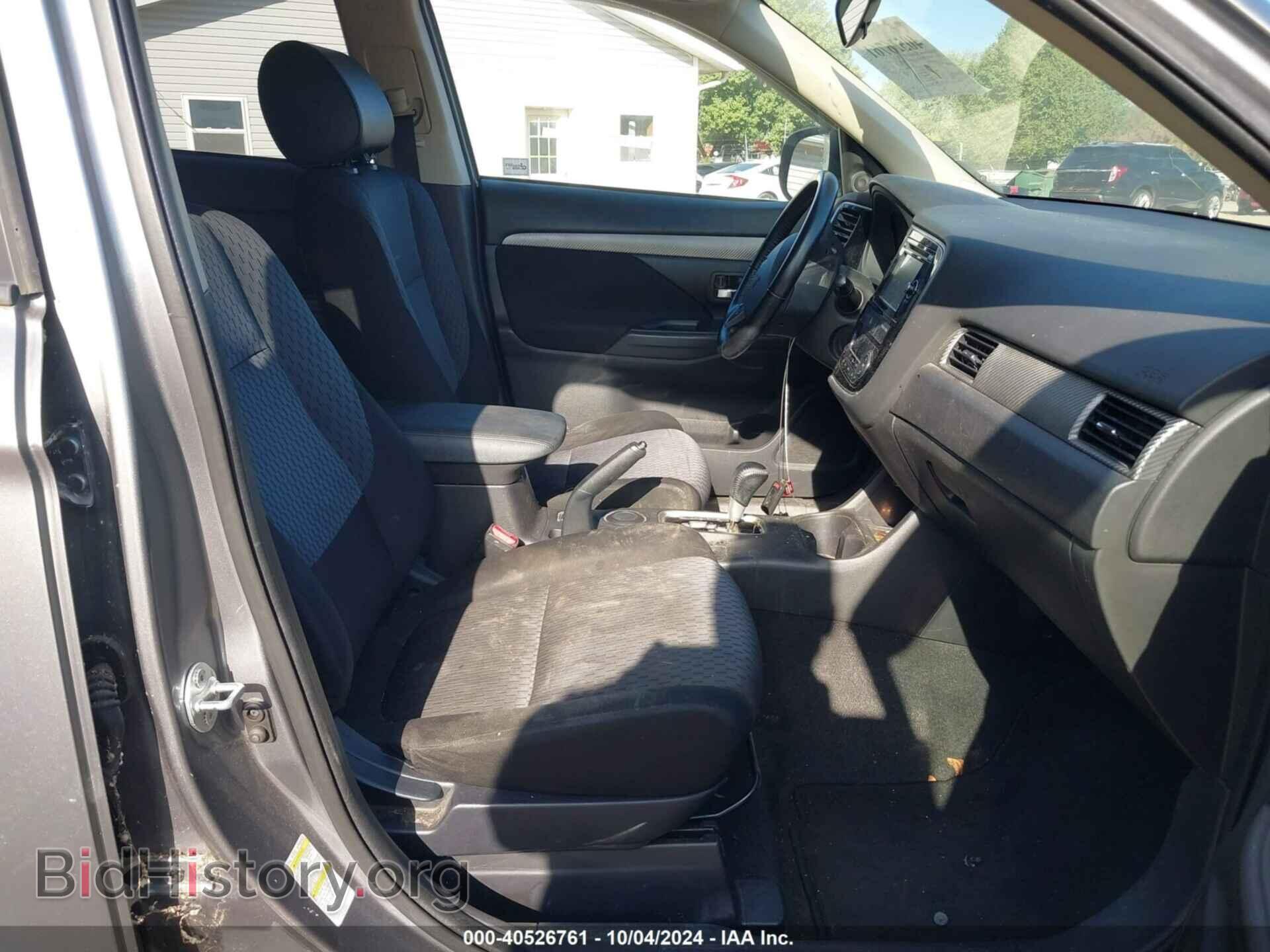 2014 MITSUBISHI OUTLANDER - VIN: JA4AD3A30EZ009832 - Photo 5