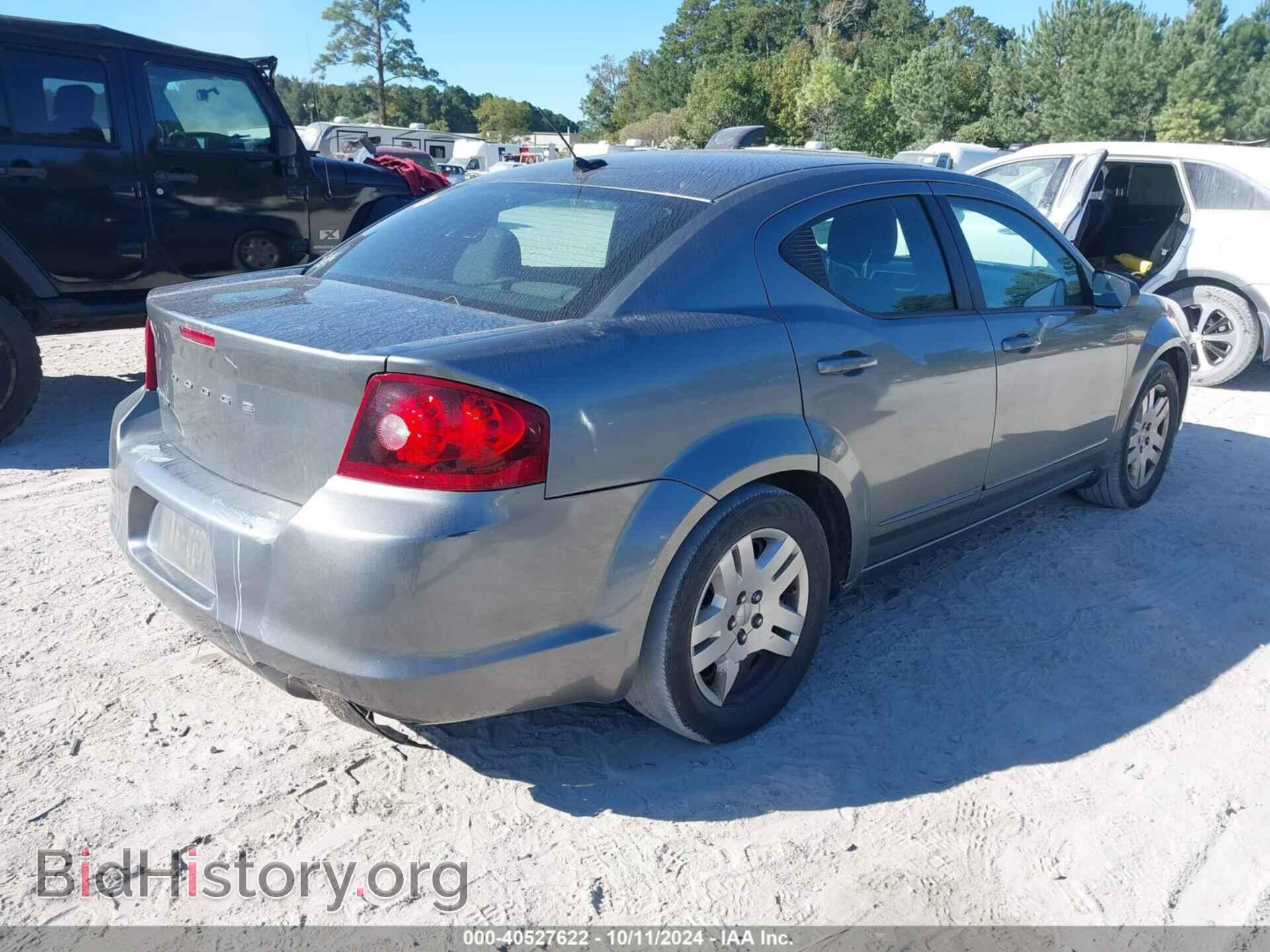 2011 DODGE AVENGER - VIN: 1B3BD4FB7BN572641 - Photo 4