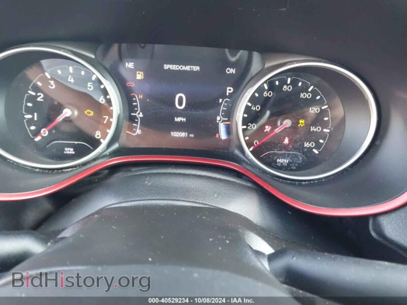 2020 Jeep COMPASS (VIN 3C4NJDDB5LT195915) — фото 7 из 16