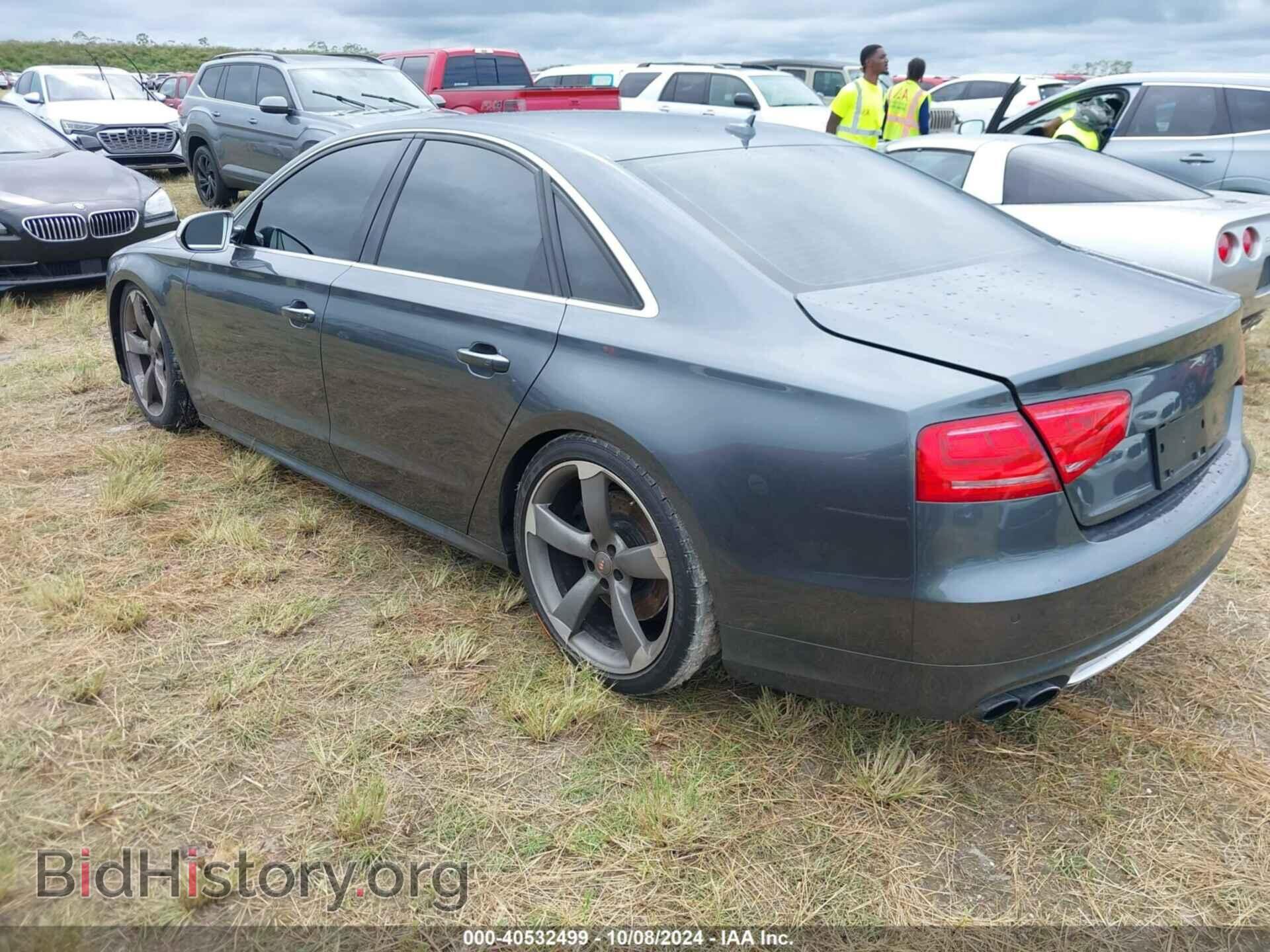 2013 AUDI S8 - VIN: WAUD2AFD2DN017285 - Фото 3