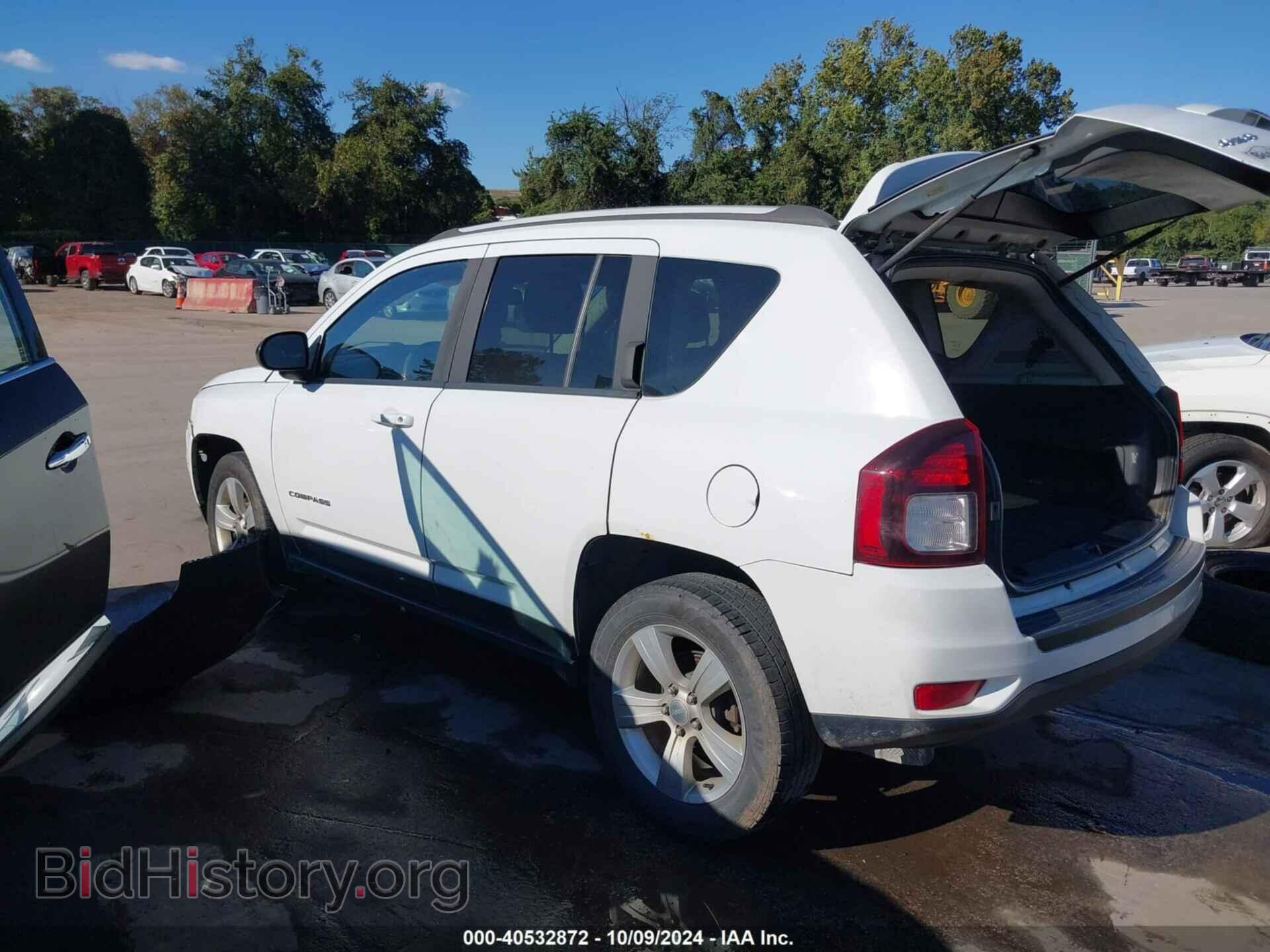 2016 JEEP COMPASS - VIN: 1C4NJDBB8GD631543 - Фото 3