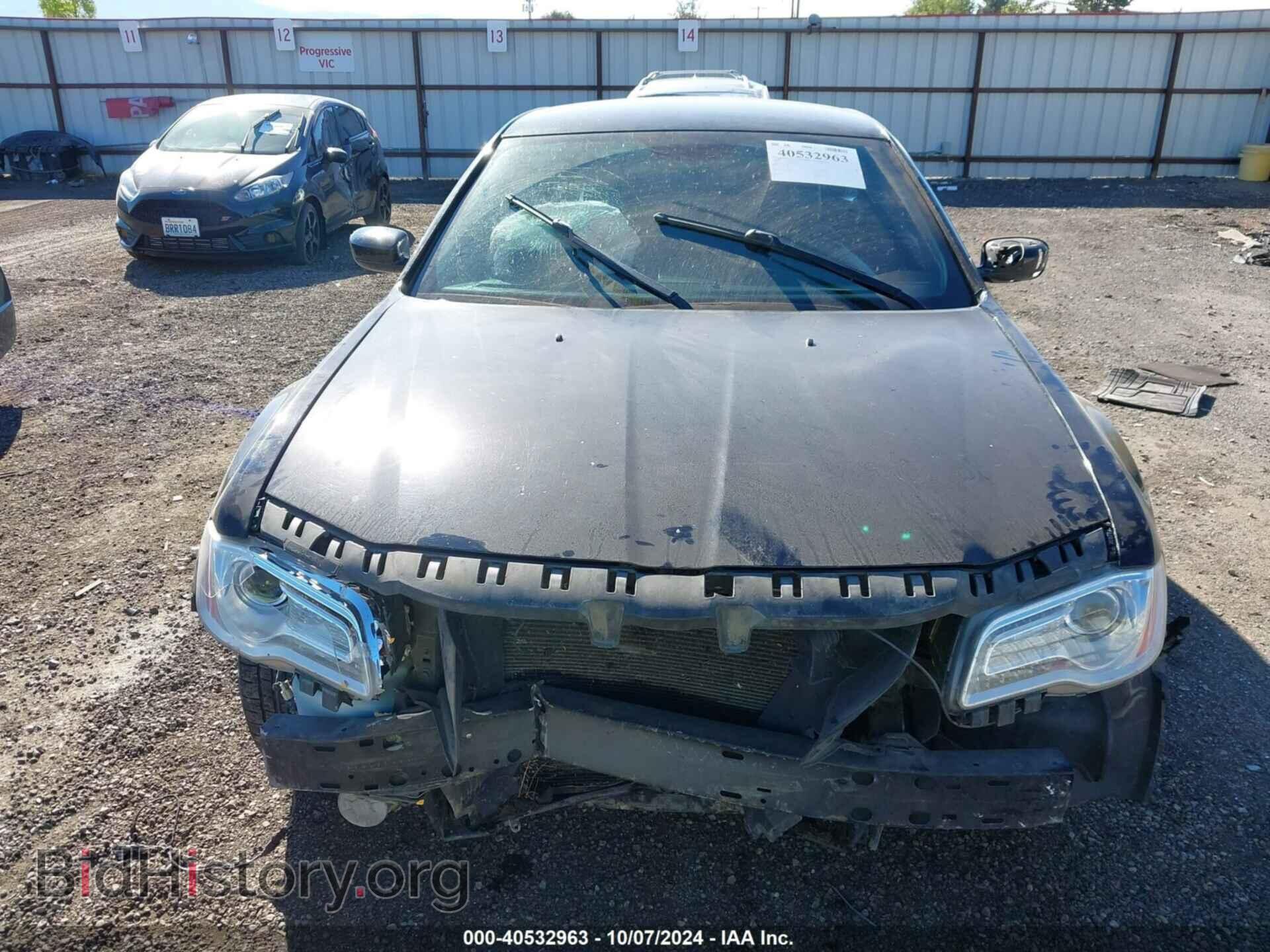 2013 CHRYSLER 300 - VIN: 2C3CCAAG6DH657025 - Фото 12