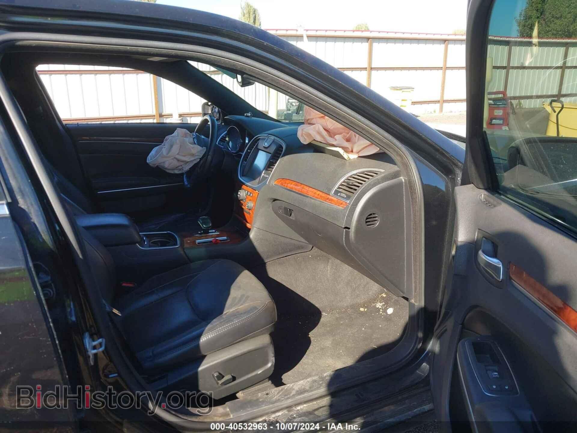2013 CHRYSLER 300 - VIN: 2C3CCAAG6DH657025 - Фото 5
