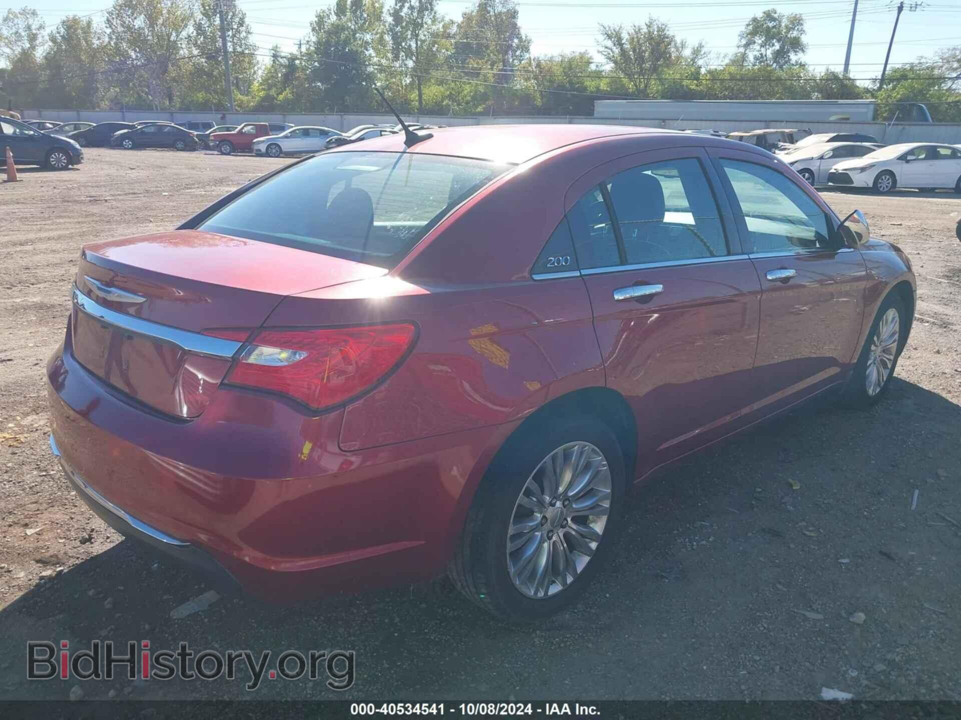2012 CHRYSLER 200 - VIN: 1C3CCBCB2CN264085 - Фото 4