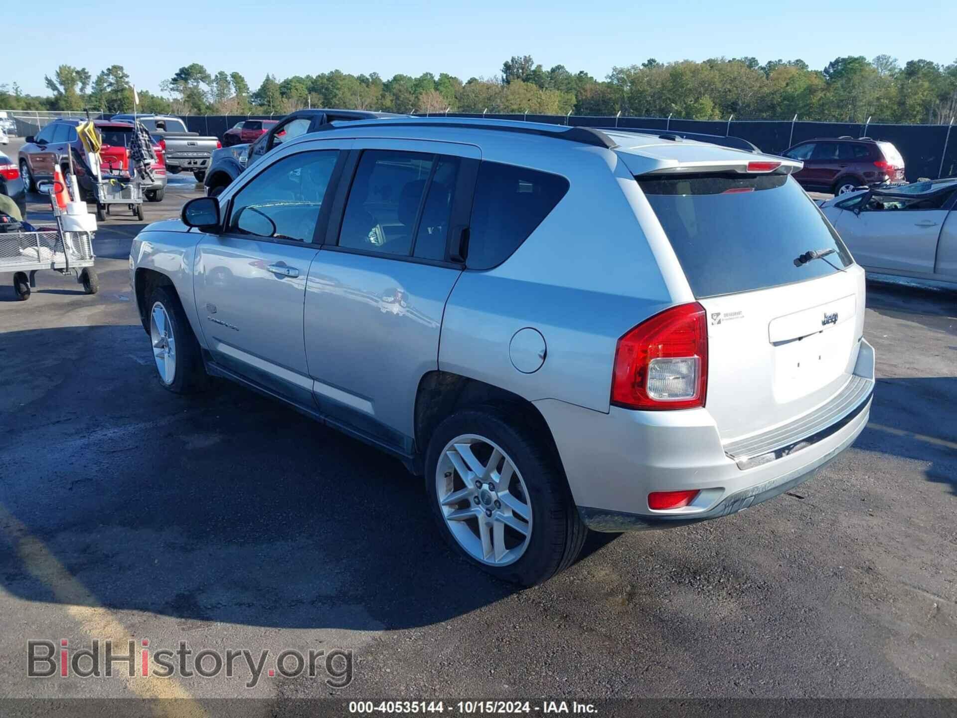 2011 JEEP COMPASS - VIN: 1J4NT5FB2BD186942 - Photo 3