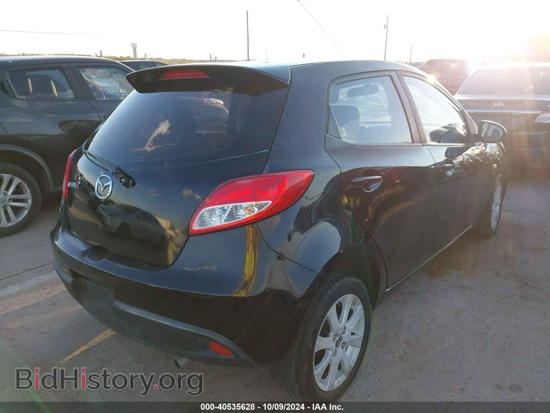 2014 MAZDA MAZDA2 - VIN: JM1DE1LYXE0177074 - Фото 4