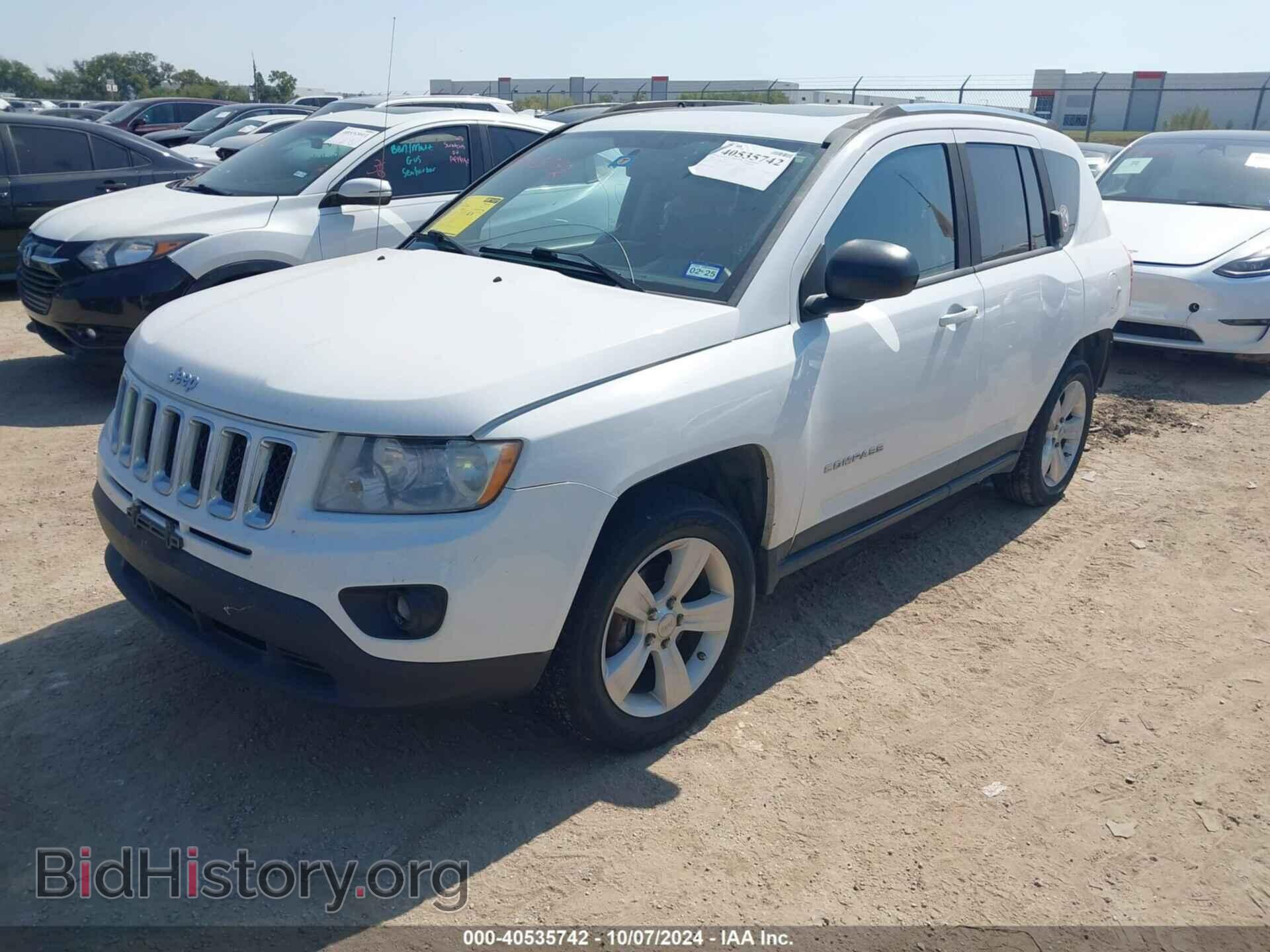 2012 JEEP COMPASS - VIN: 1C4NJCEA8CD587714 - Photo 2