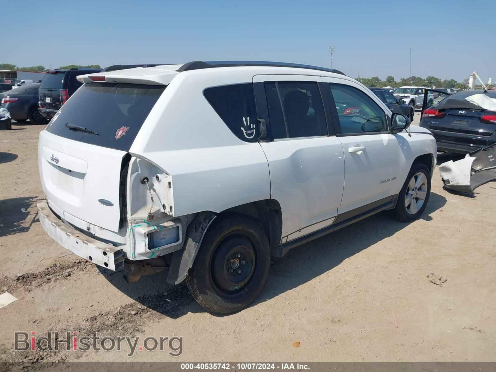2012 JEEP COMPASS - VIN: 1C4NJCEA8CD587714 - Photo 4