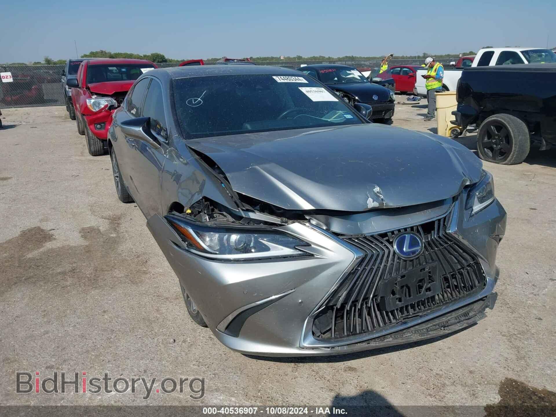 Photo 58AB21B14KU003059 - LEXUS ES 300H 2019