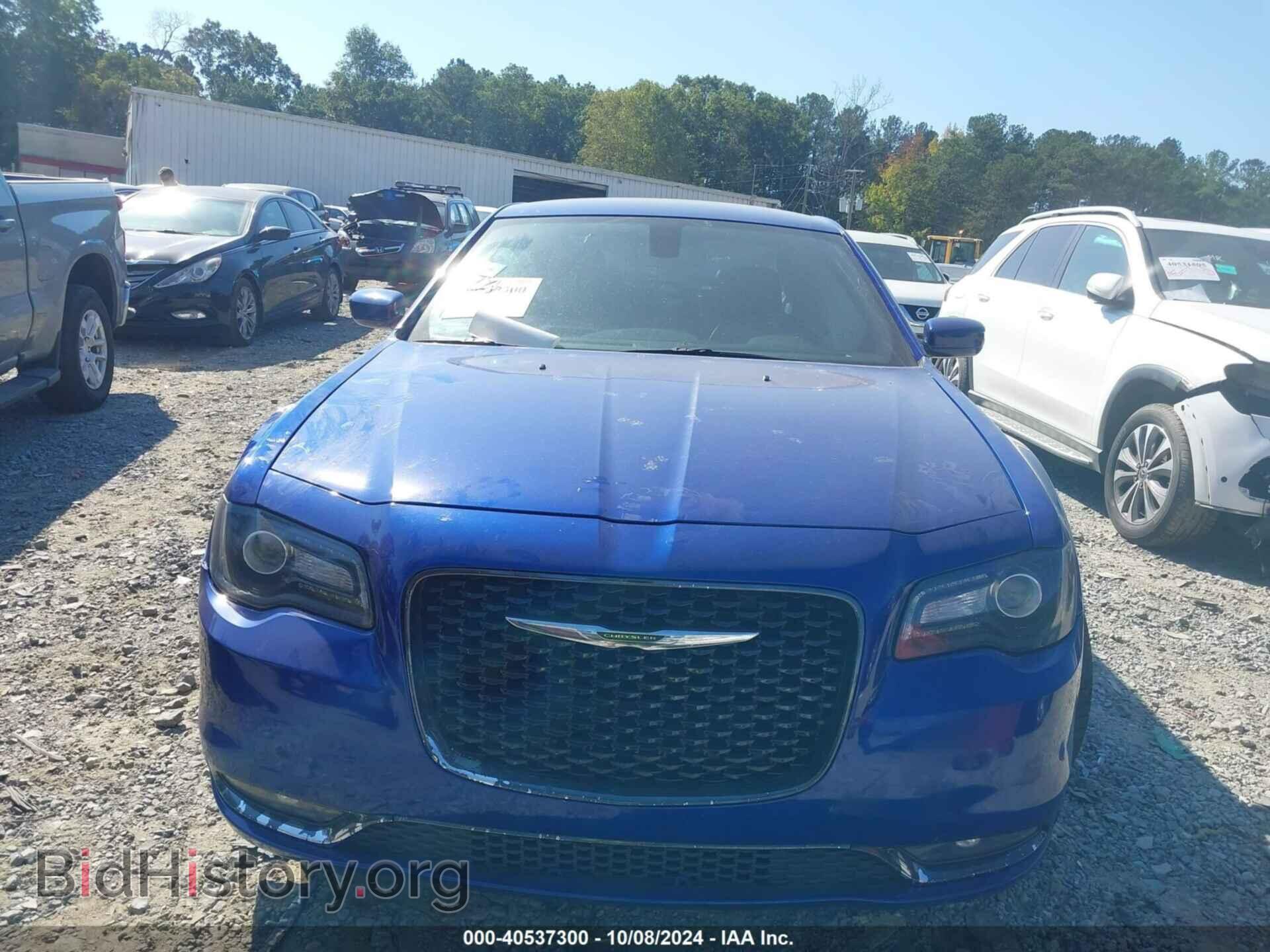 2019 CHRYSLER 300 - VIN: 2C3CCABG6KH516239 - Фото 12